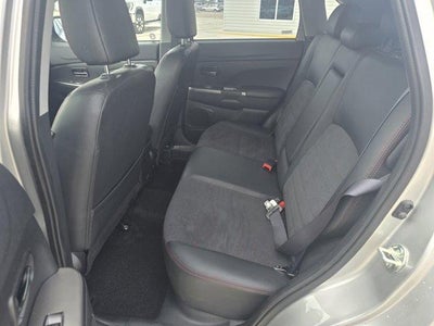 2024 Mitsubishi Outlander Sport S