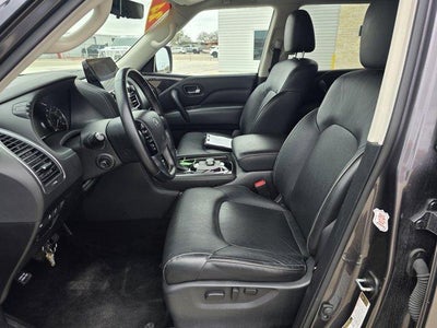 2024 INFINITI QX80 LUXE