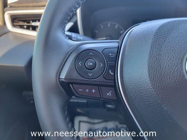 2024 Toyota Corolla Hatchback SE