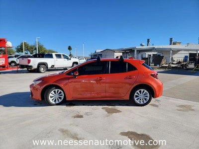 2024 Toyota Corolla Hatchback SE