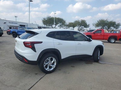 2026 Chevrolet Trax LS