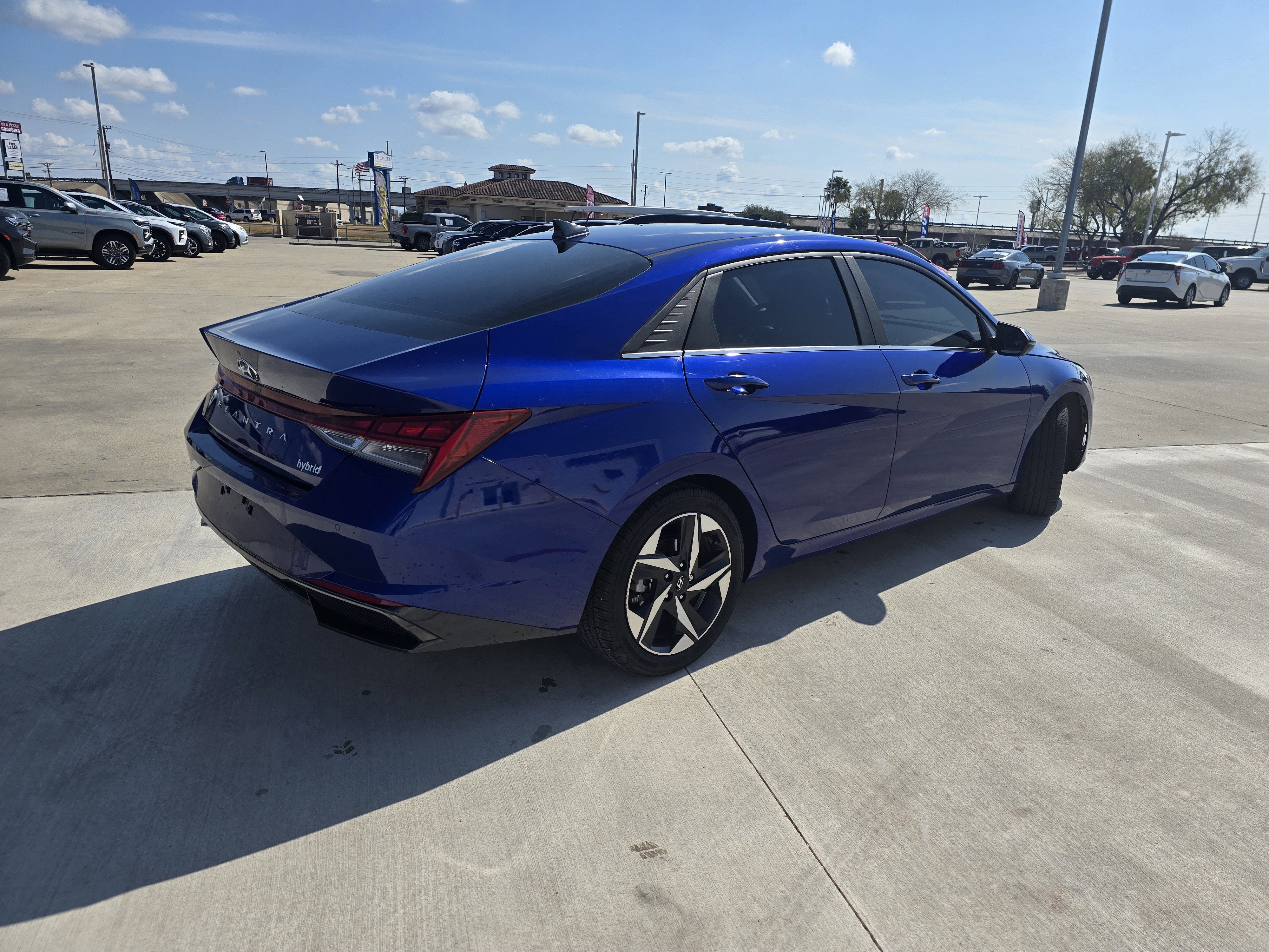 2023 Hyundai Elantra Hybrid Limited