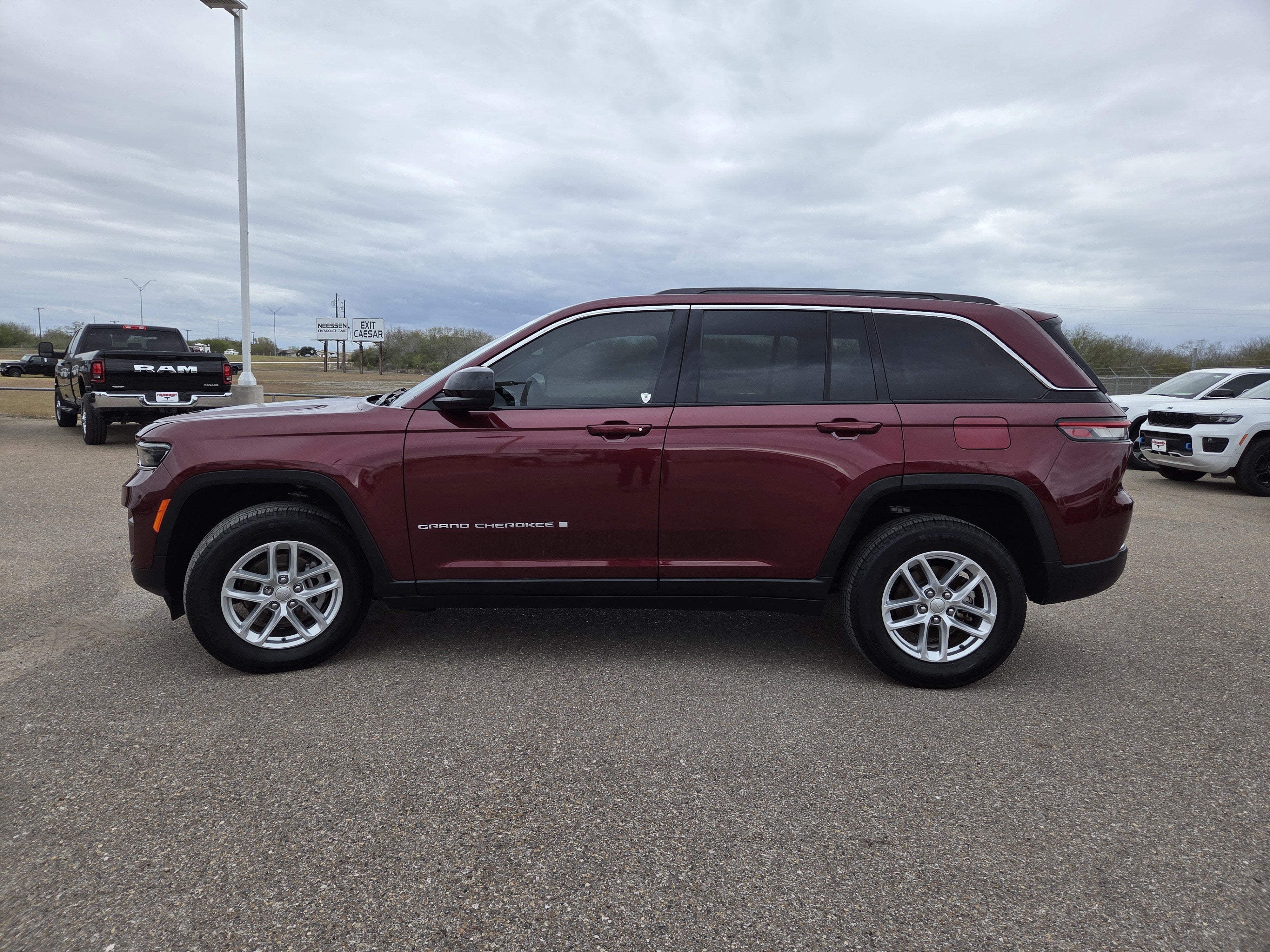 2025 Jeep Grand Cherokee Laredo X