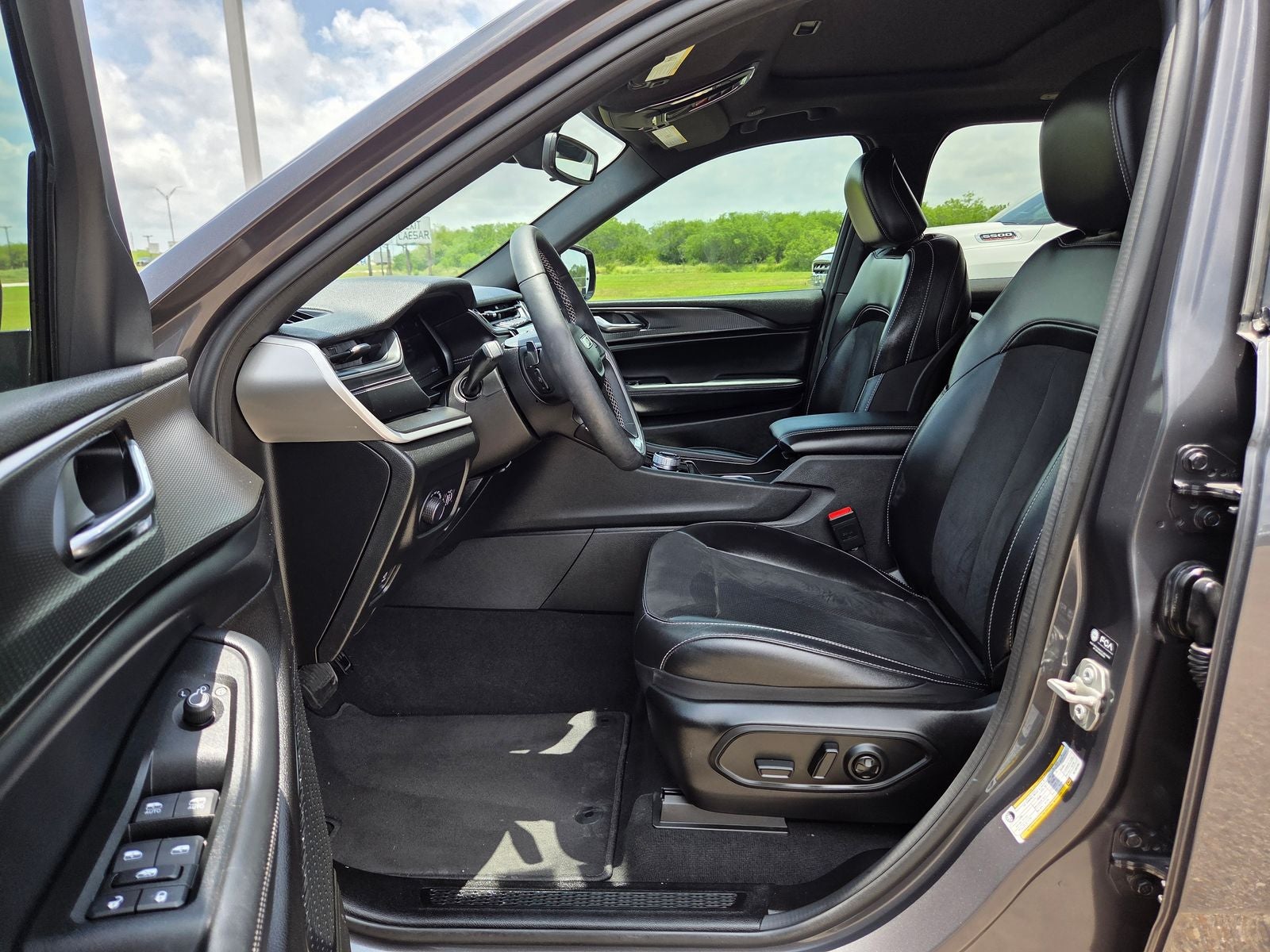 2024 Jeep Grand Cherokee Altitude X