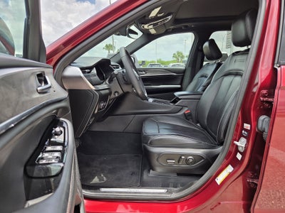 2023 Jeep Grand Cherokee Overland