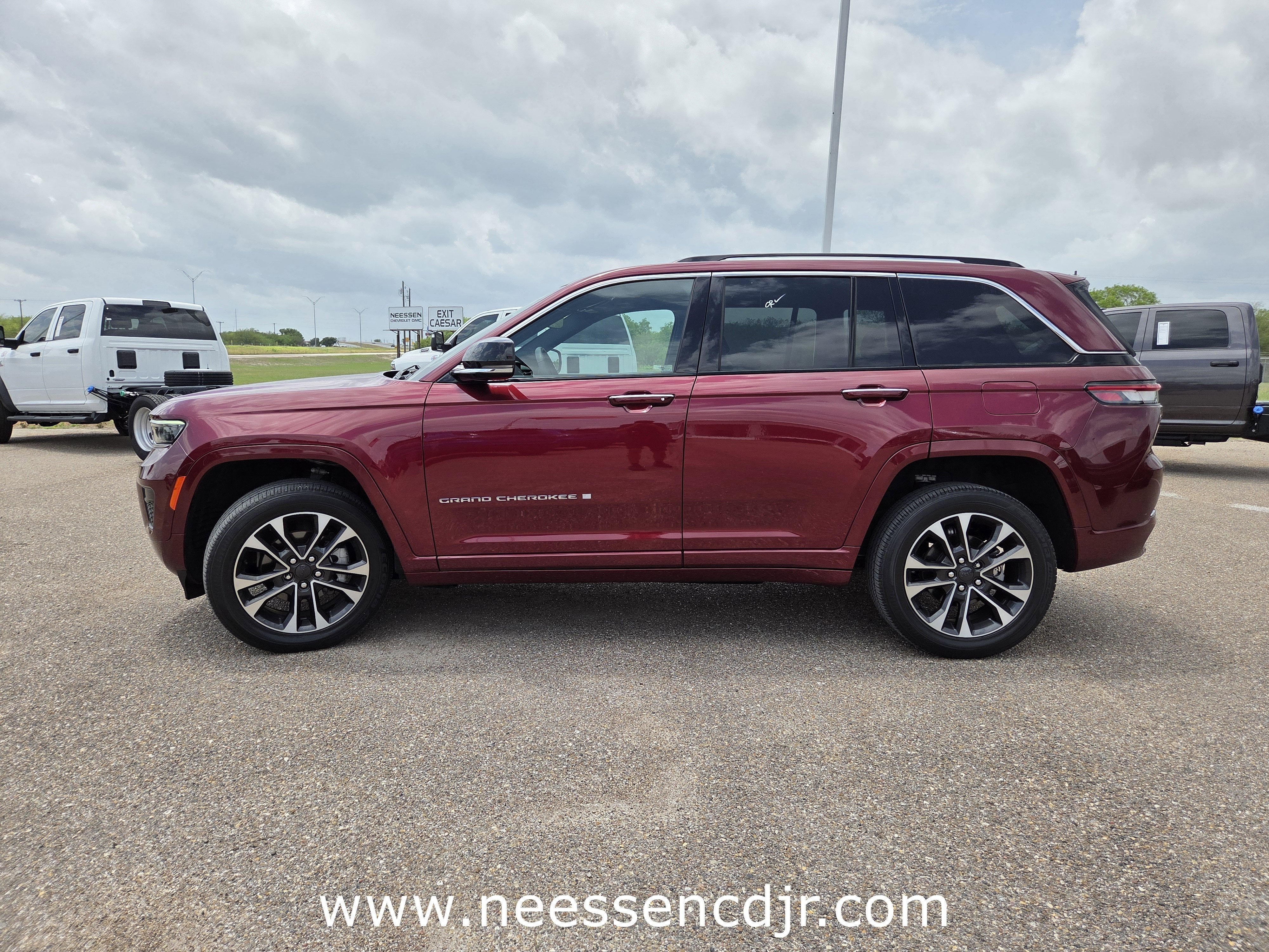 2023 Jeep Grand Cherokee Overland