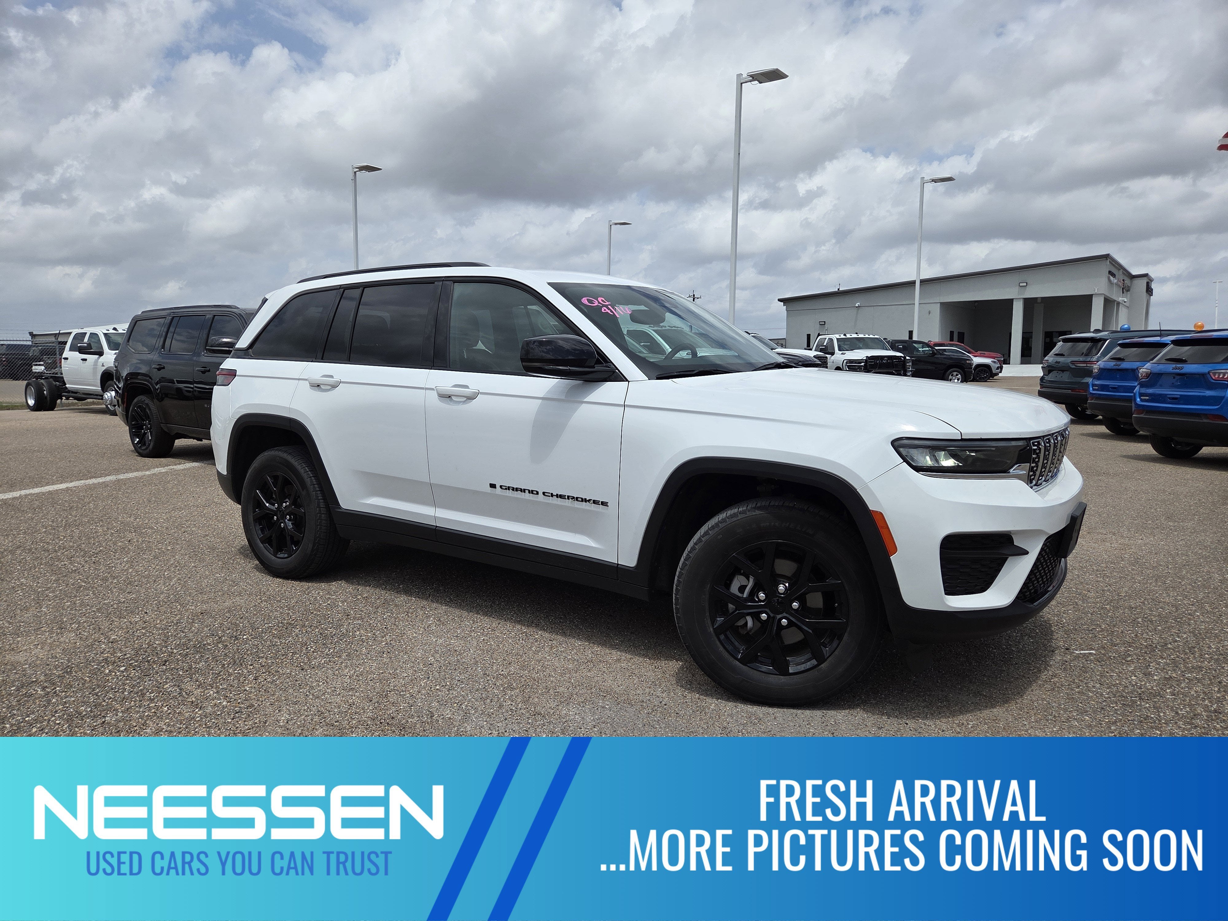 2024 Jeep Grand Cherokee Altitude