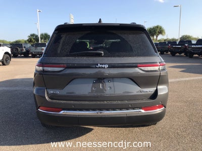 2024 Jeep Grand Cherokee Laredo