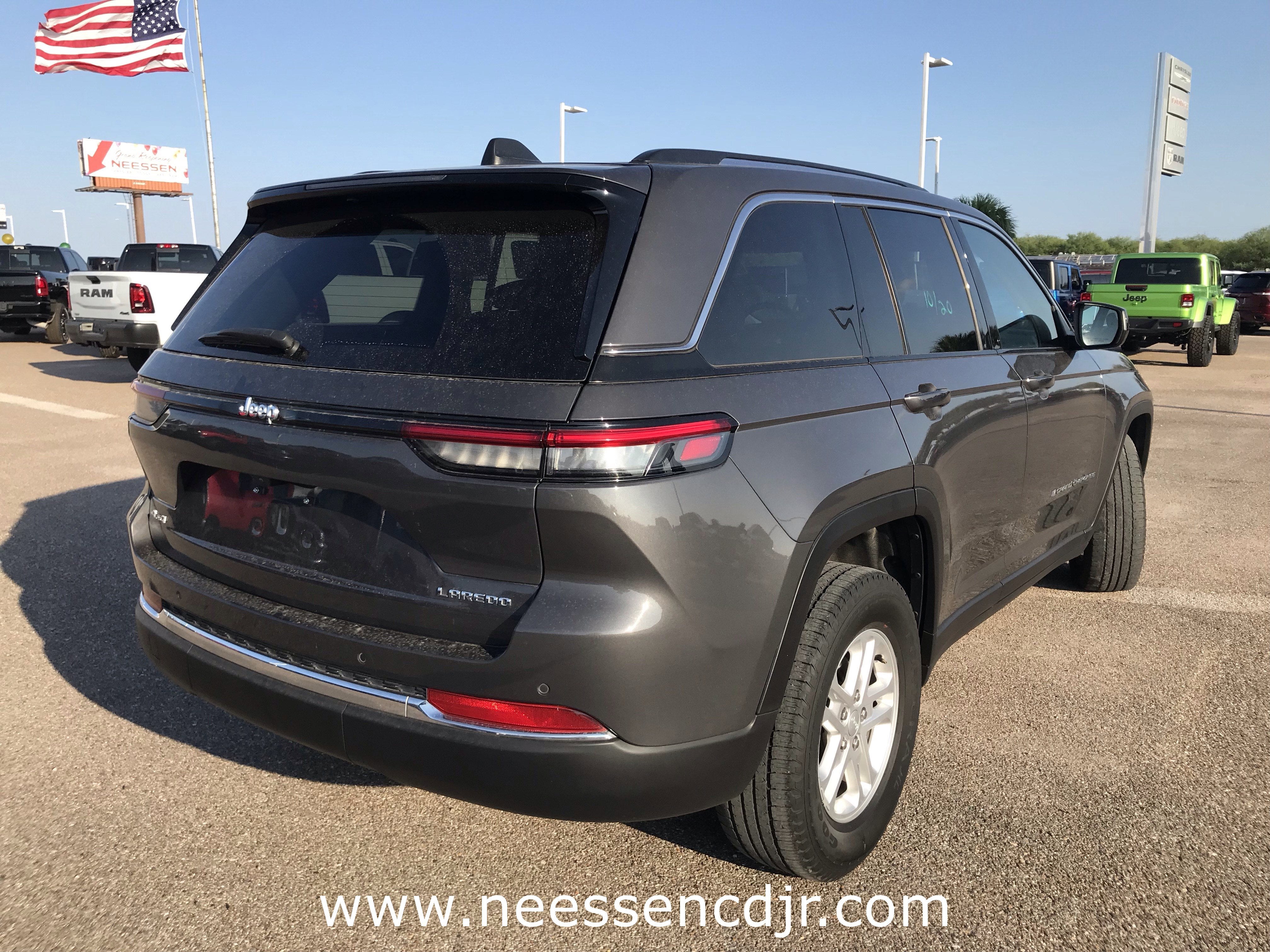 2024 Jeep Grand Cherokee Laredo