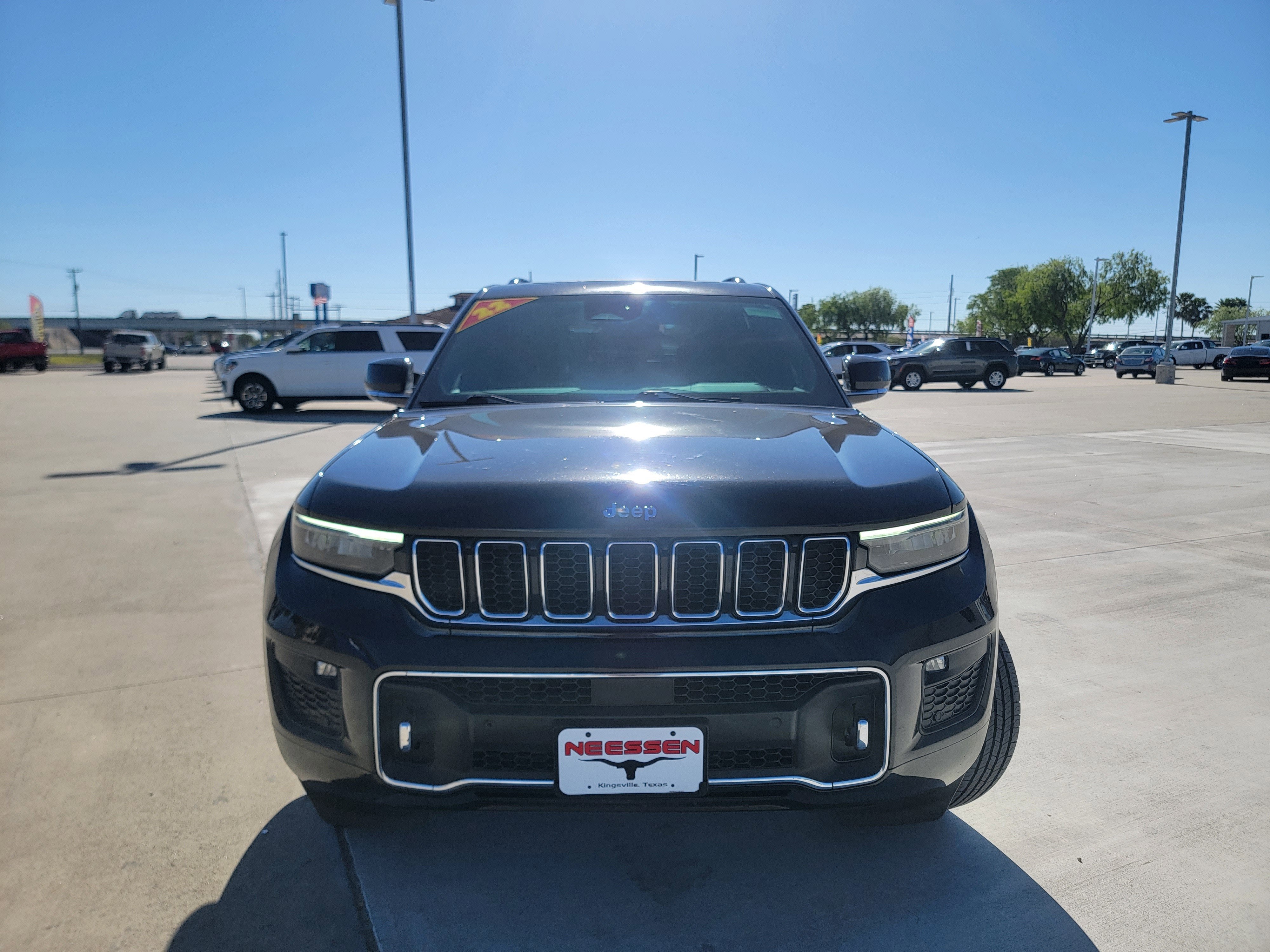2022 Jeep Grand Cherokee Overland