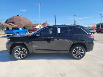 2022 Jeep Grand Cherokee Overland
