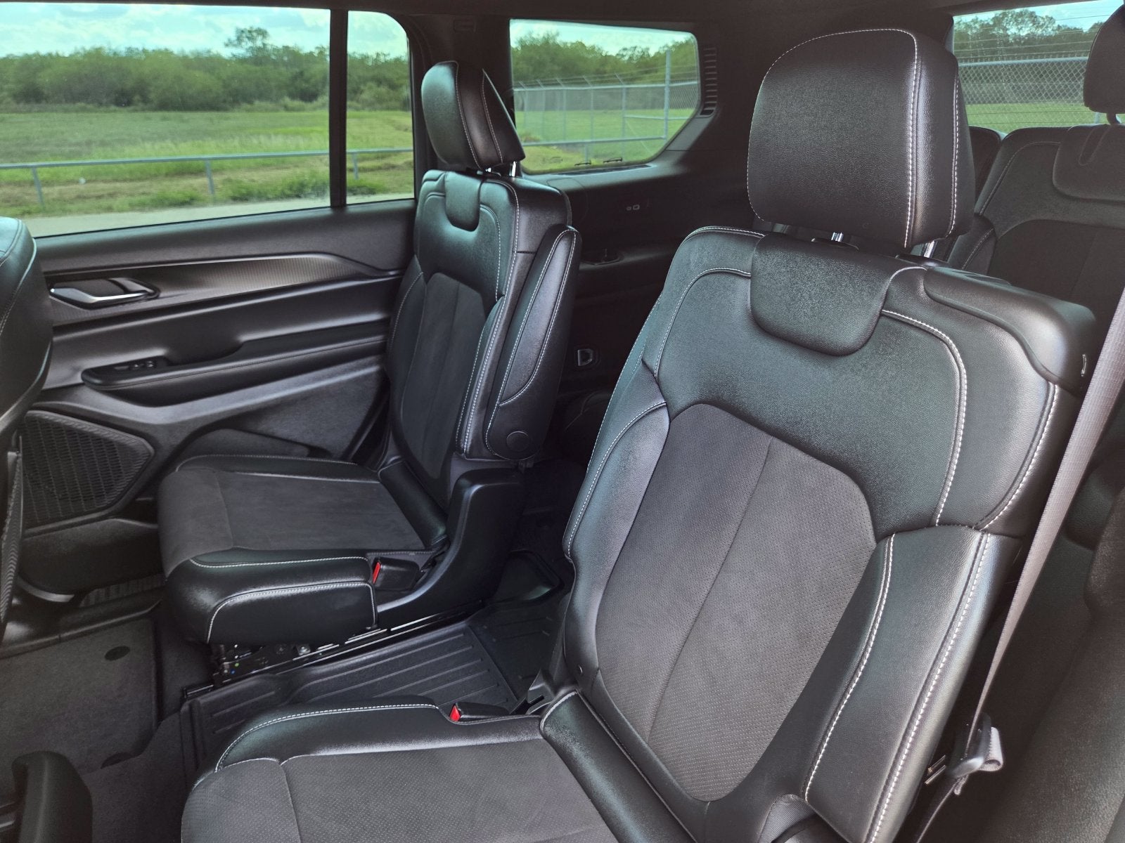 2024 Jeep Grand Cherokee L Altitude X