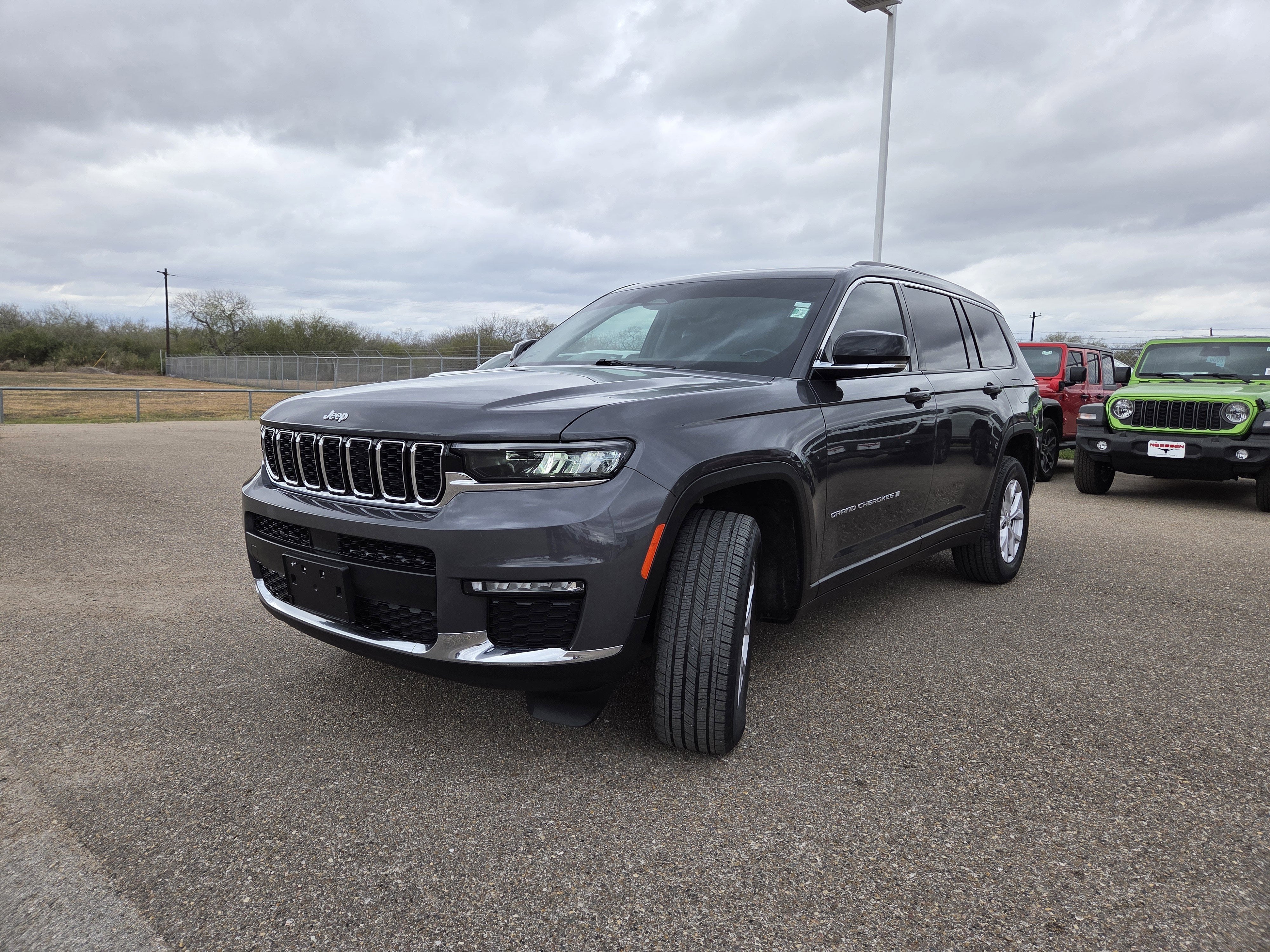 2022 Jeep Grand Cherokee L Limited