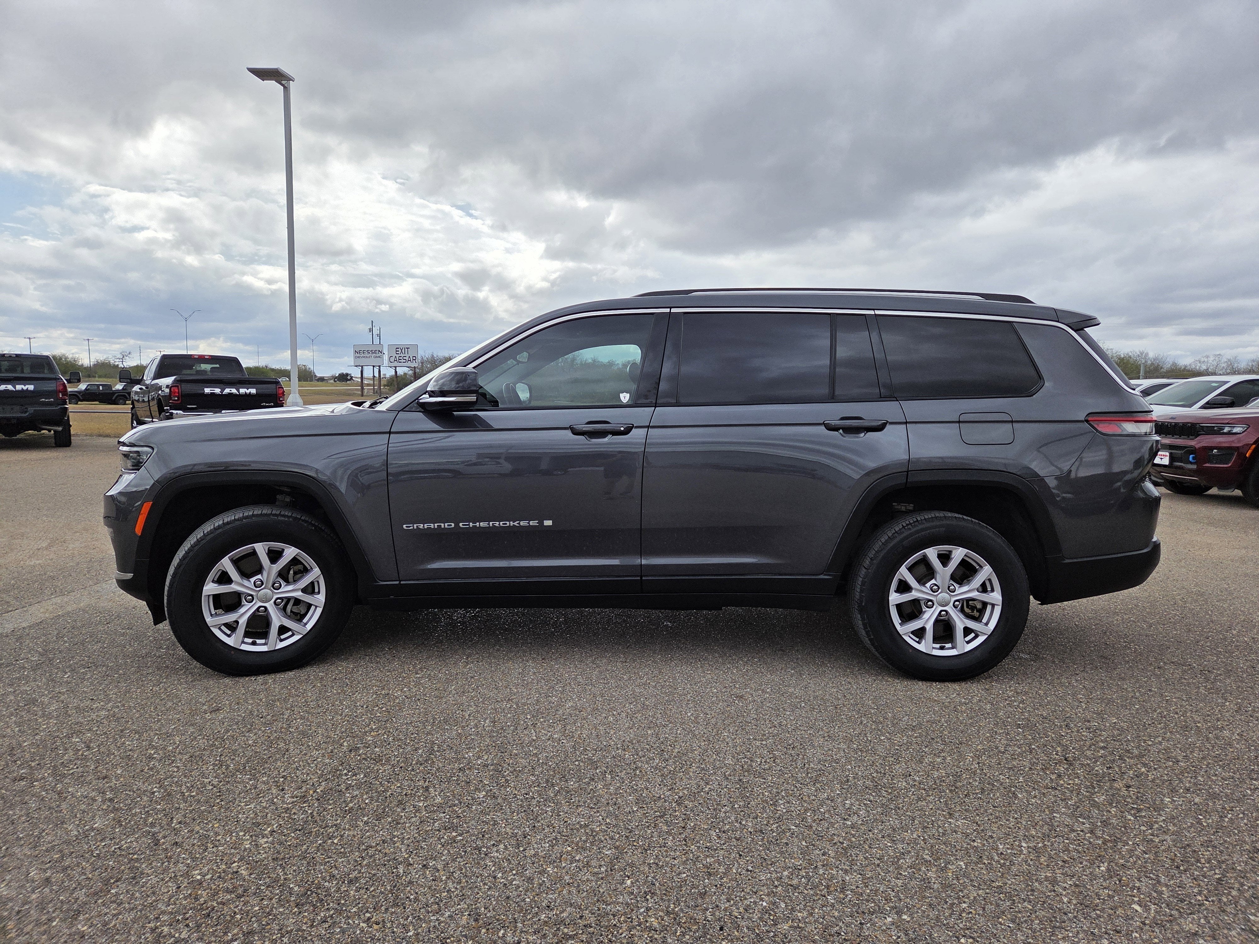 2022 Jeep Grand Cherokee L Limited