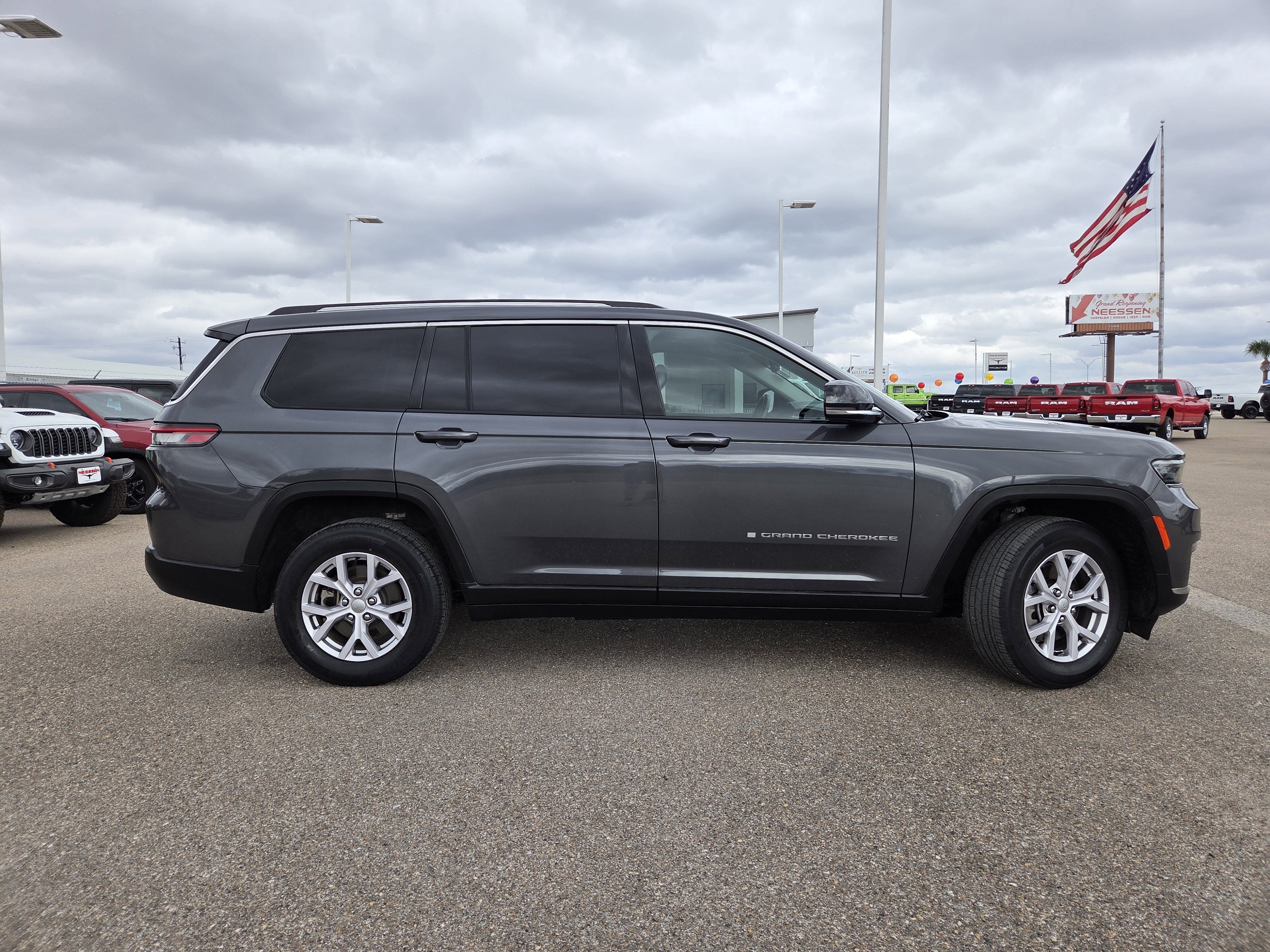 2022 Jeep Grand Cherokee L Limited