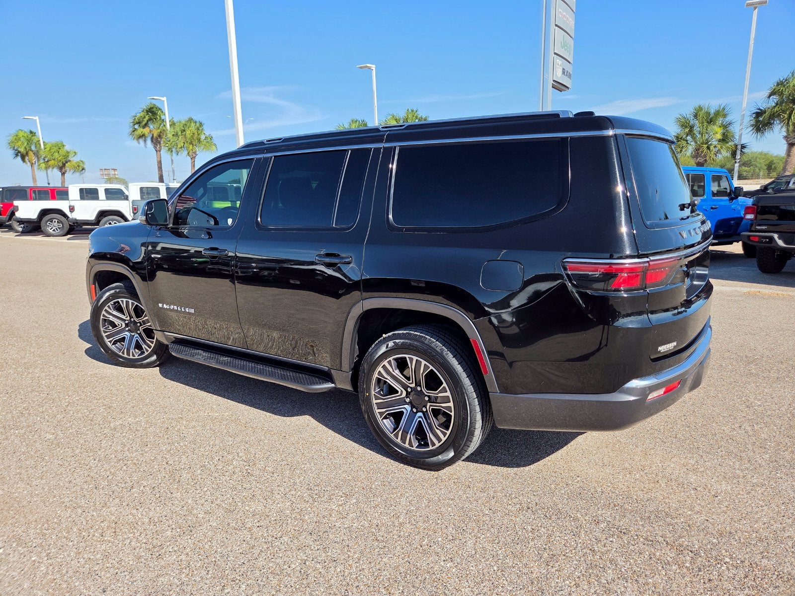 2022 Jeep Wagoneer Series III