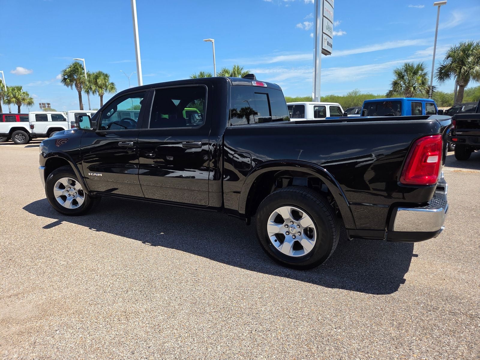 2025 RAM 1500 Big Horn/Lone Star