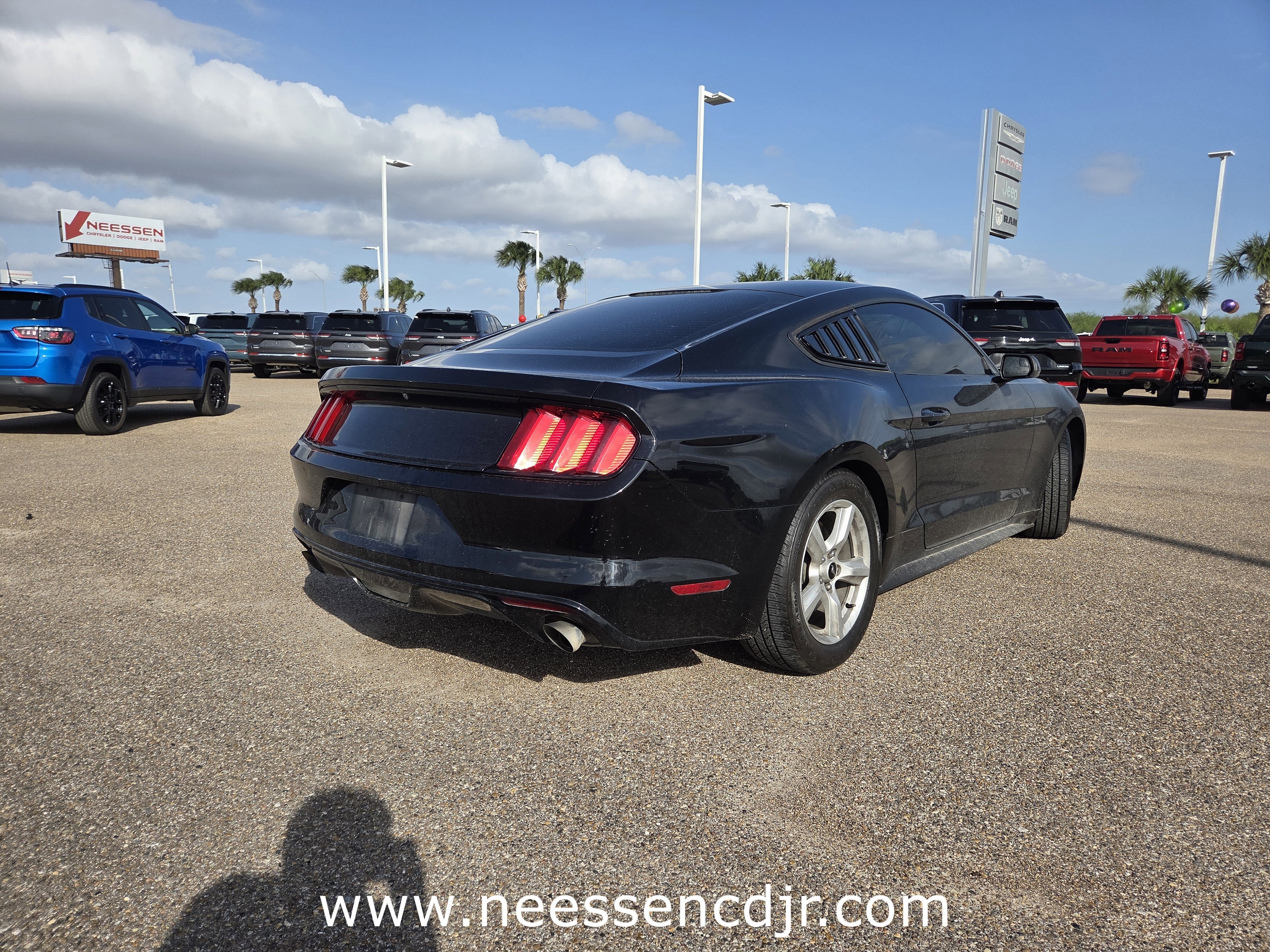 2017 Ford Mustang V6