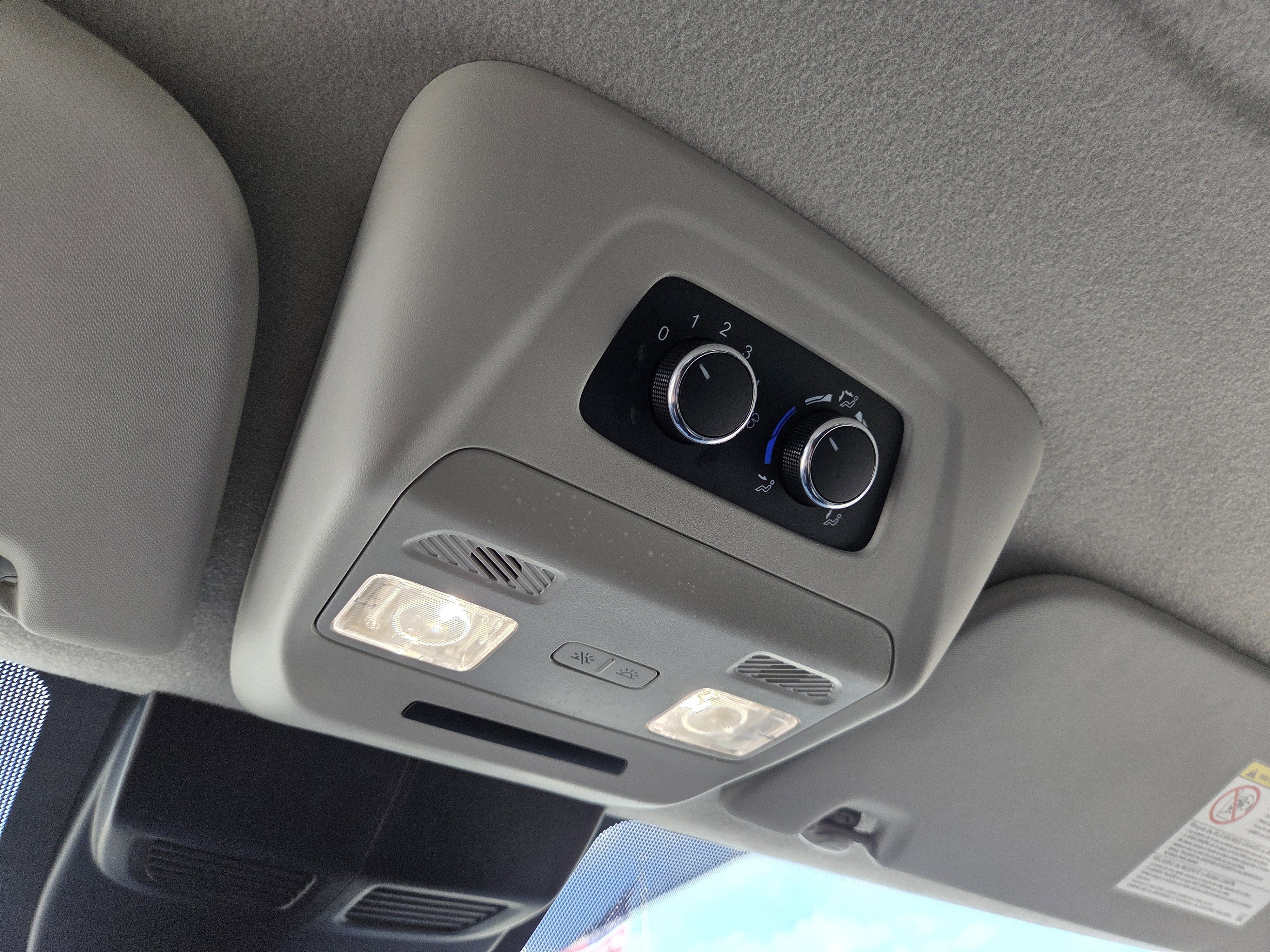 2024 Ford Transit Passenger Wagon XLT