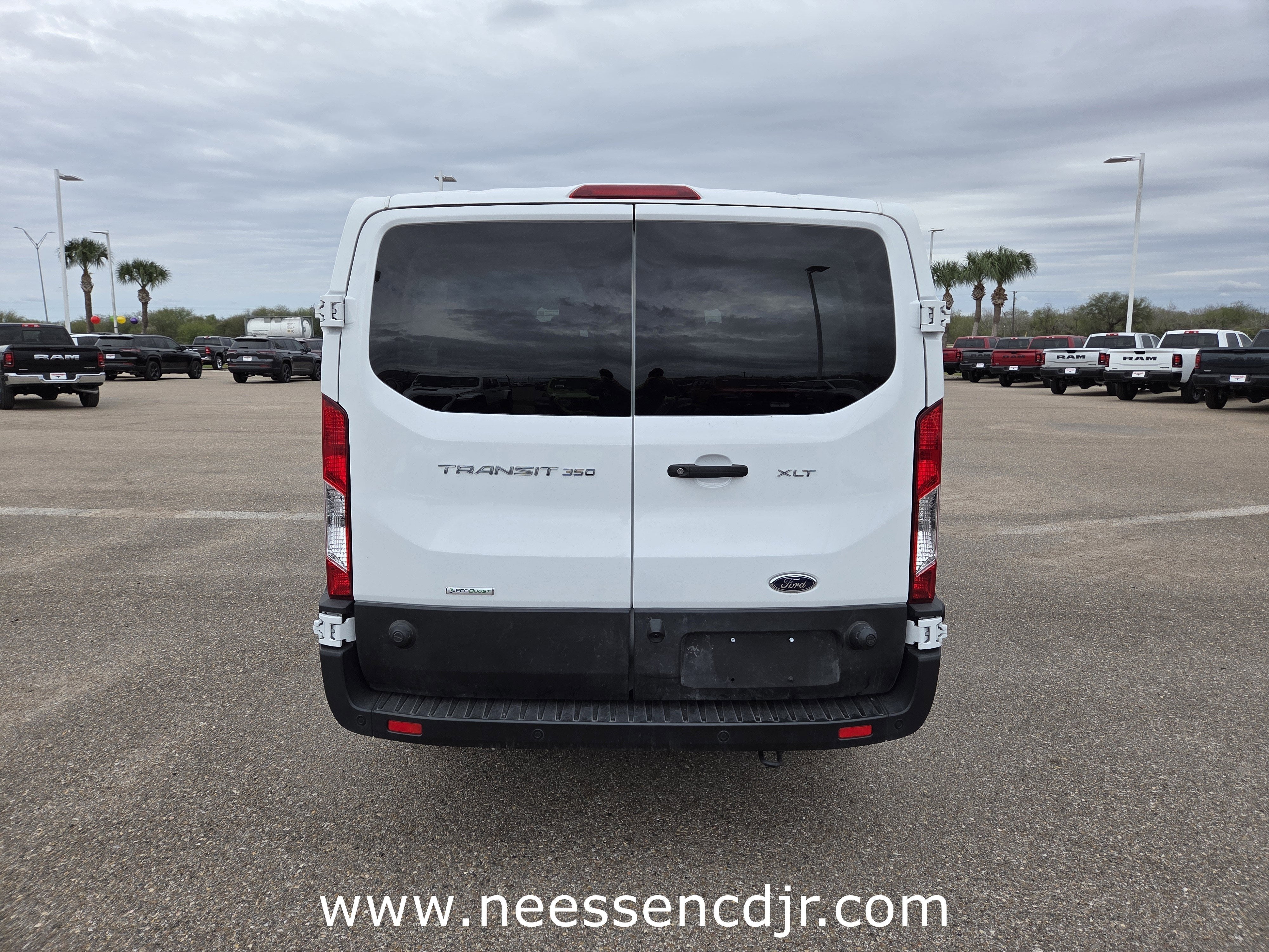 2024 Ford Transit Passenger Wagon XLT