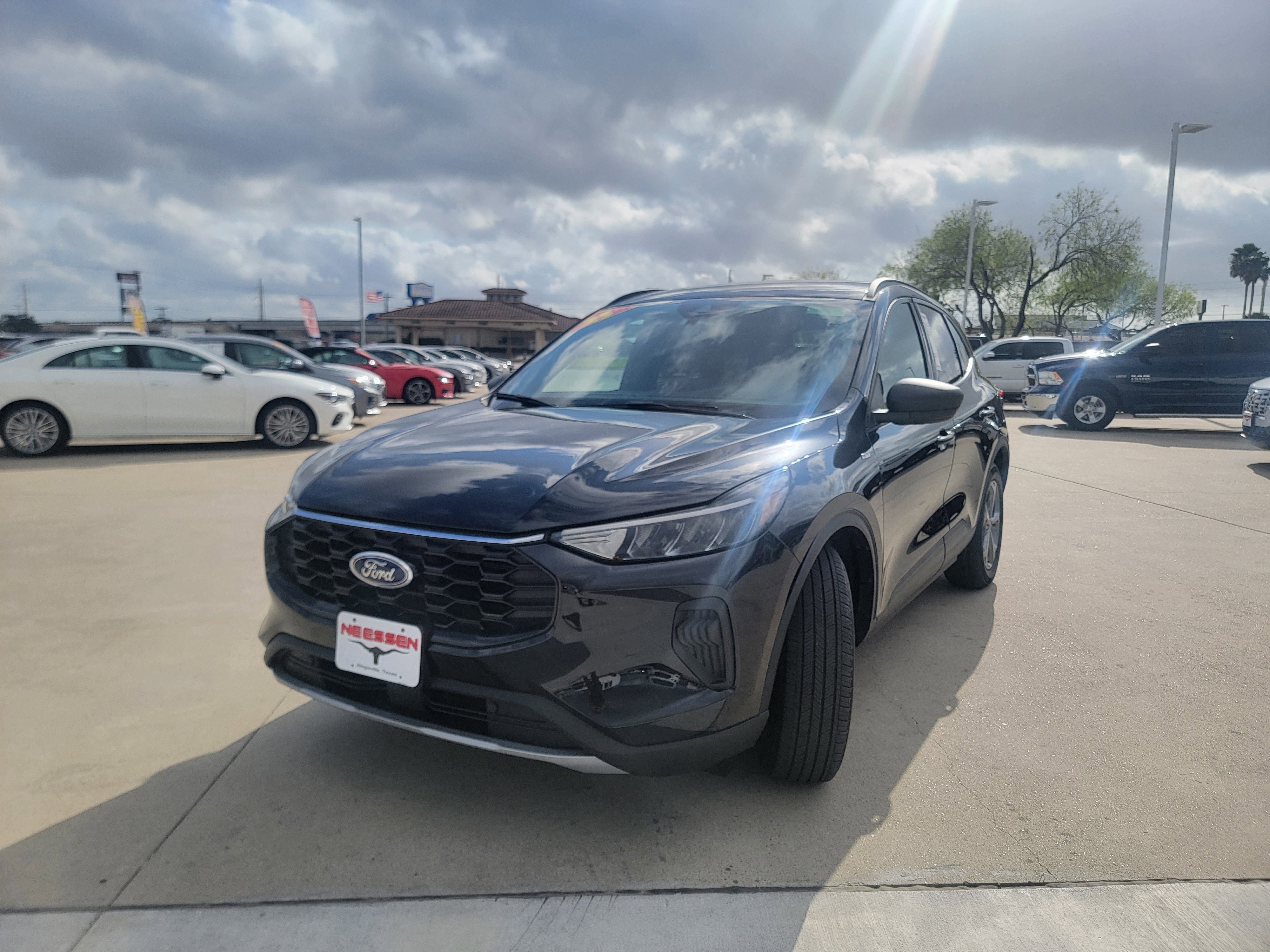 2025 Ford Escape ST-Line