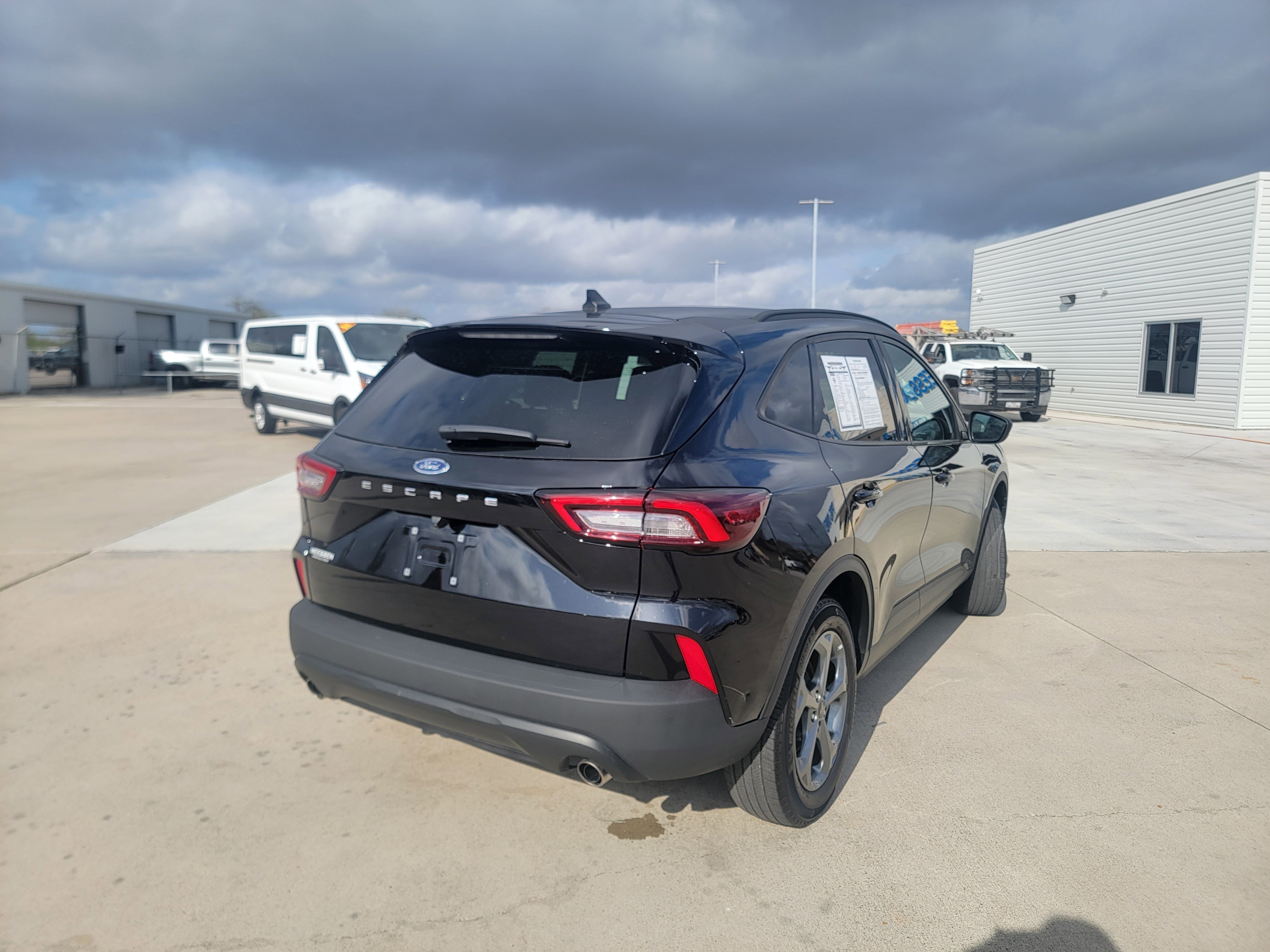2025 Ford Escape ST-Line