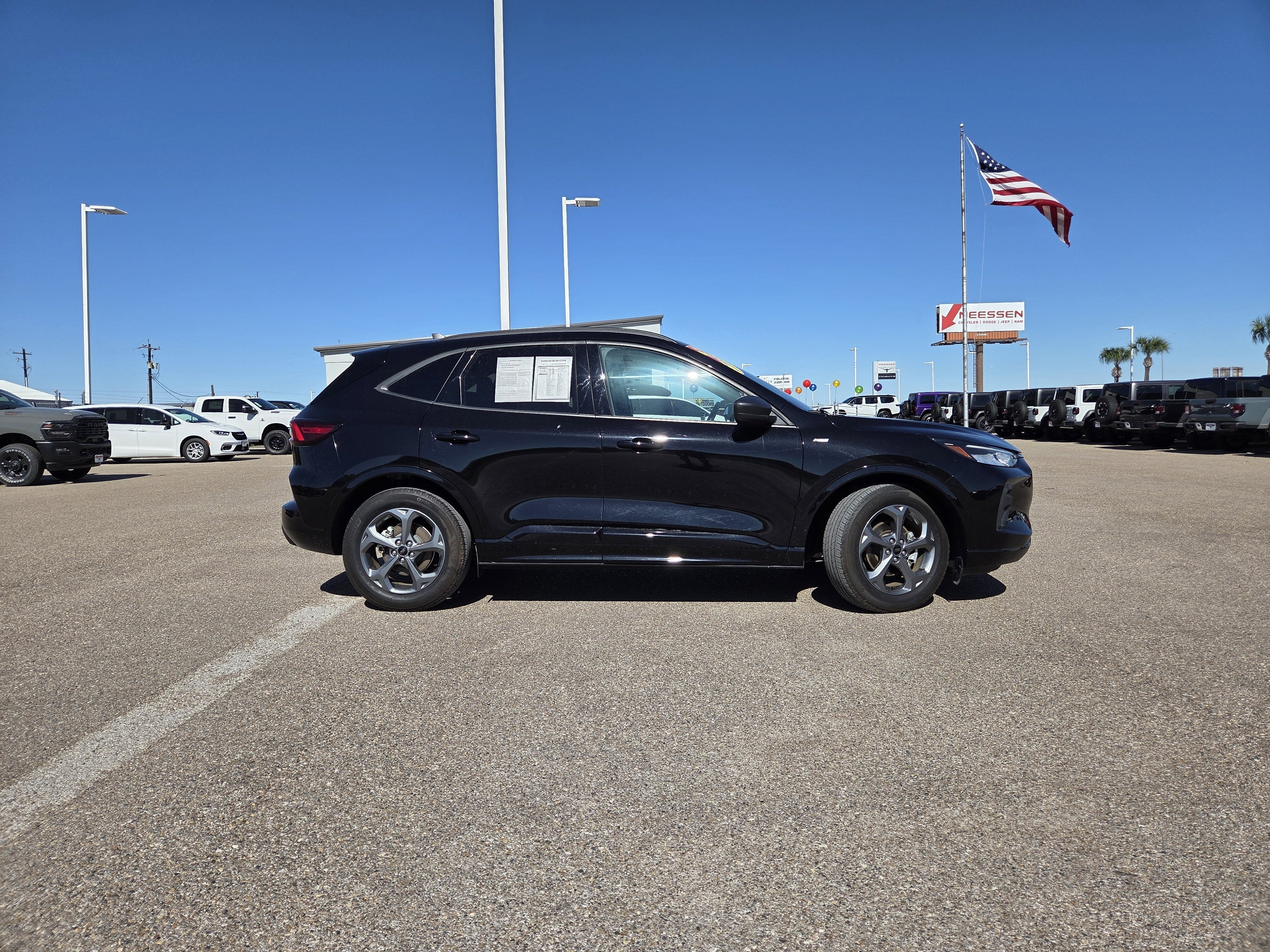 2023 Ford Escape ST-Line