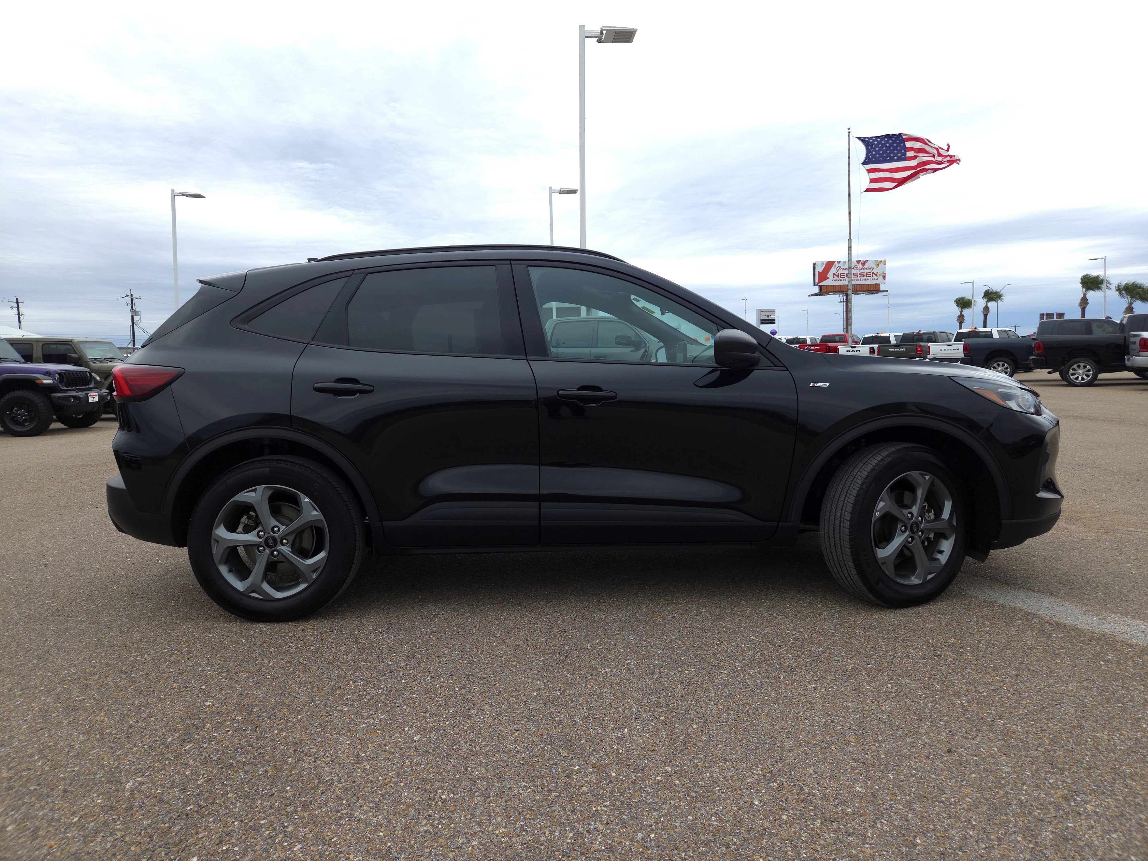 2025 Ford Escape ST-Line