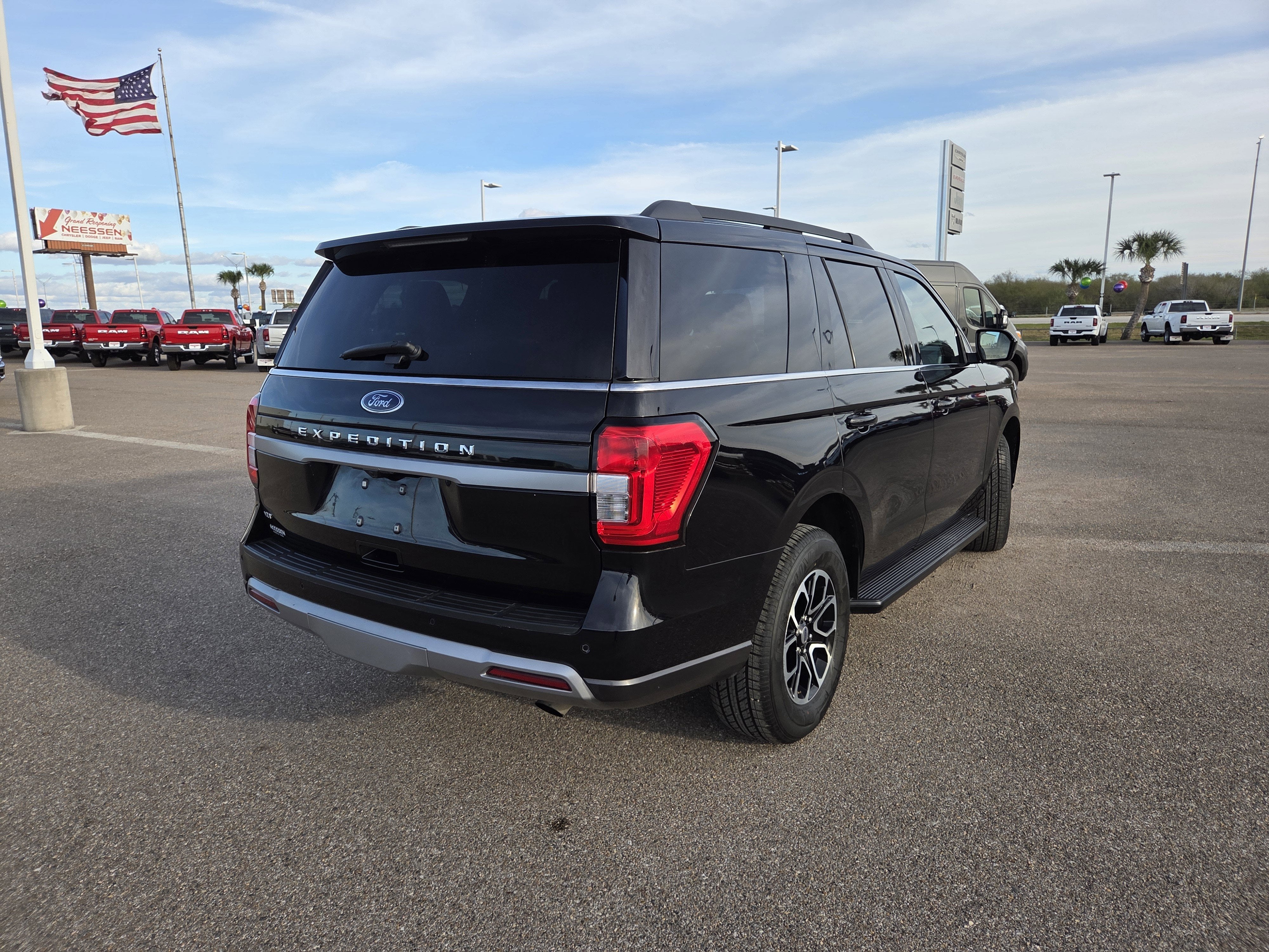 2024 Ford Expedition XLT