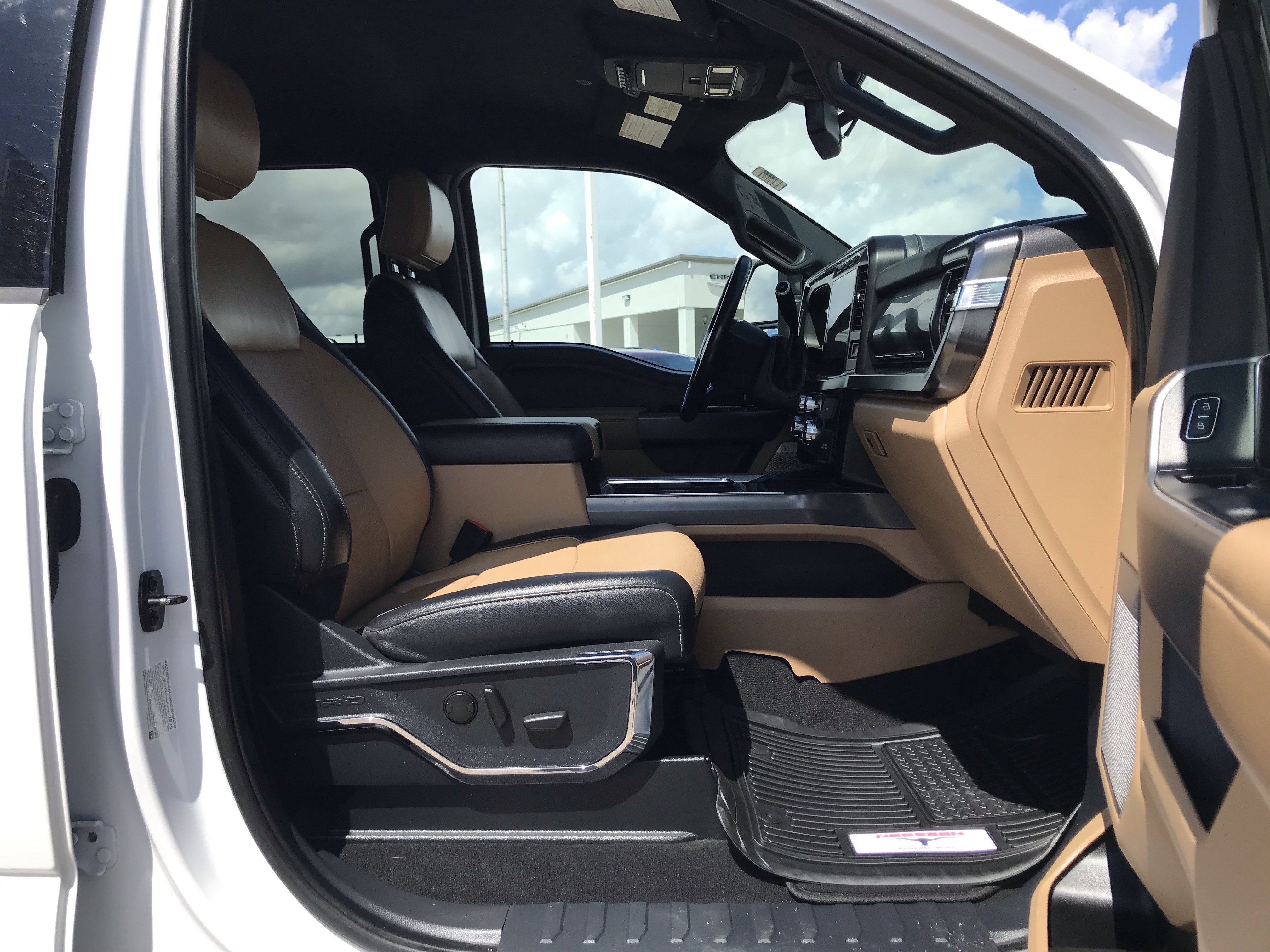 2024 Ford Super Duty F-350 SRW LARIAT