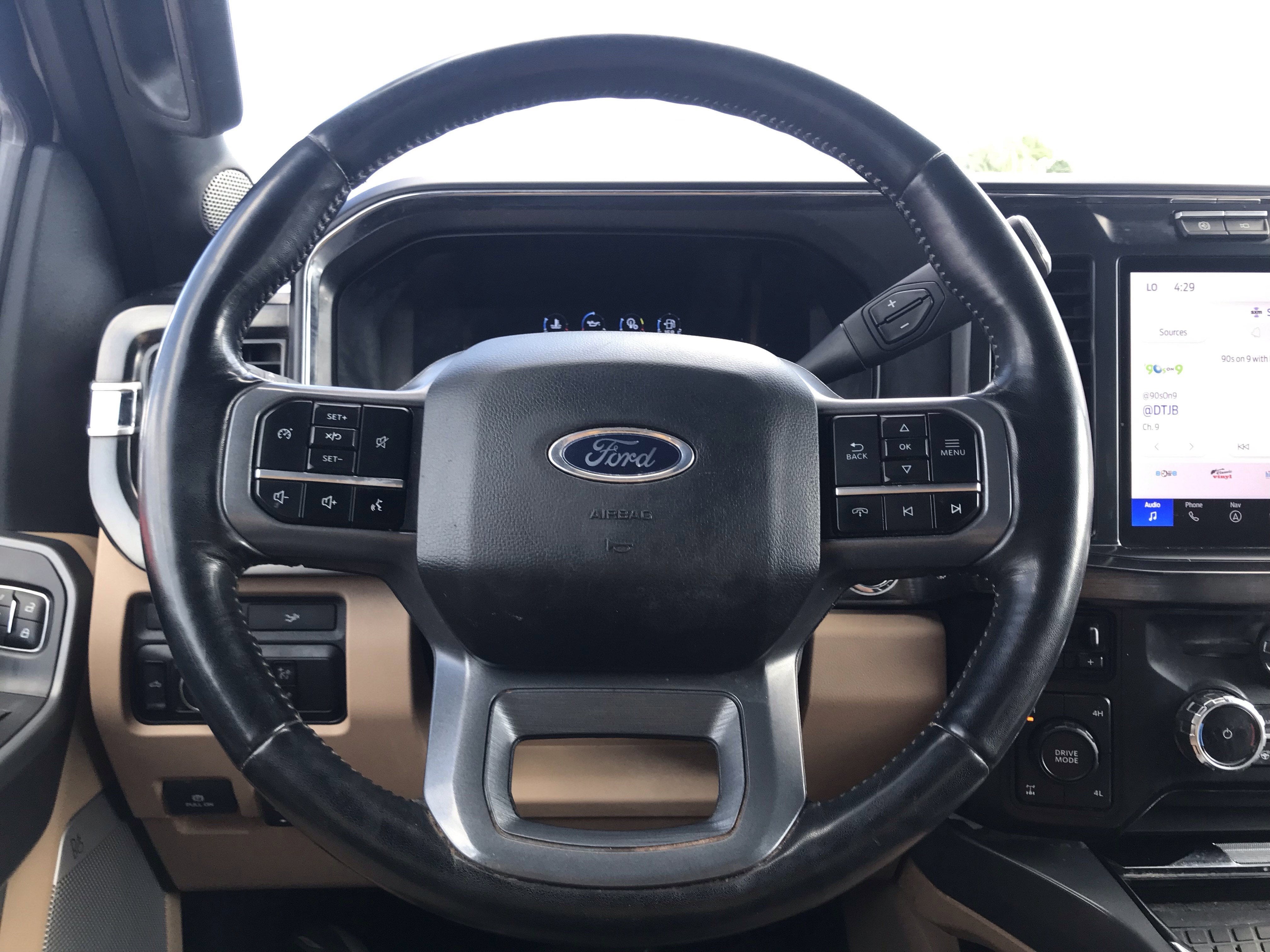 2024 Ford Super Duty F-350 SRW LARIAT