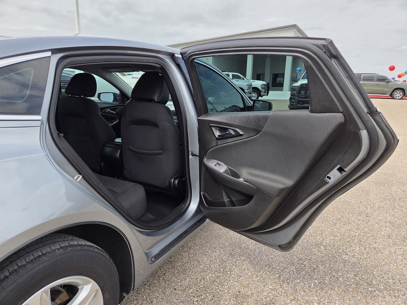 2023 Chevrolet Malibu LS 1LS