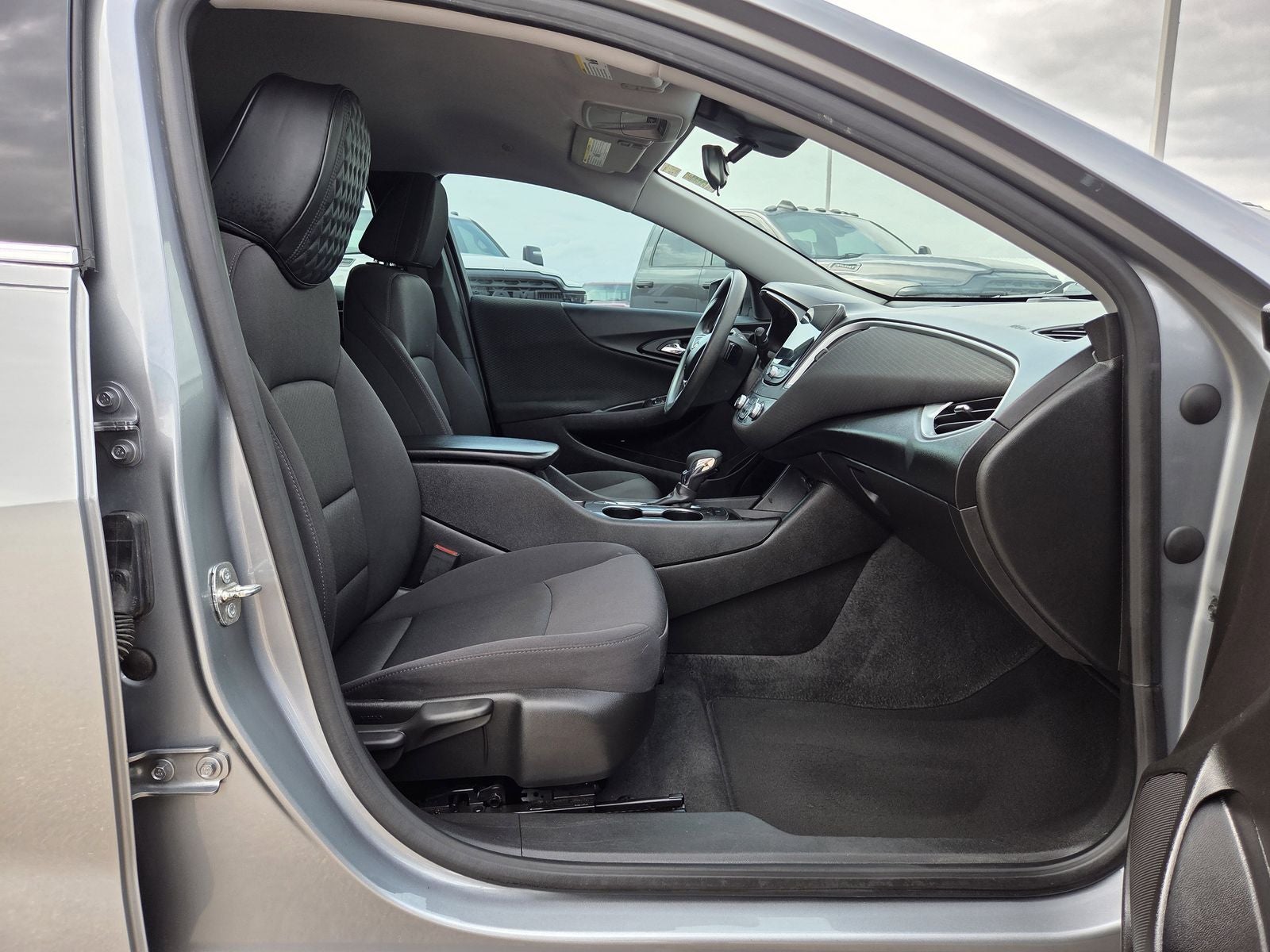 2023 Chevrolet Malibu LS 1LS