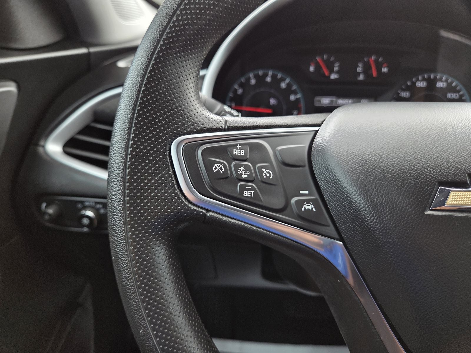 2023 Chevrolet Malibu LS 1LS