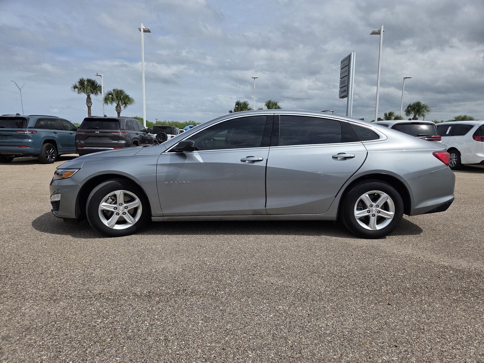 2023 Chevrolet Malibu LS 1LS