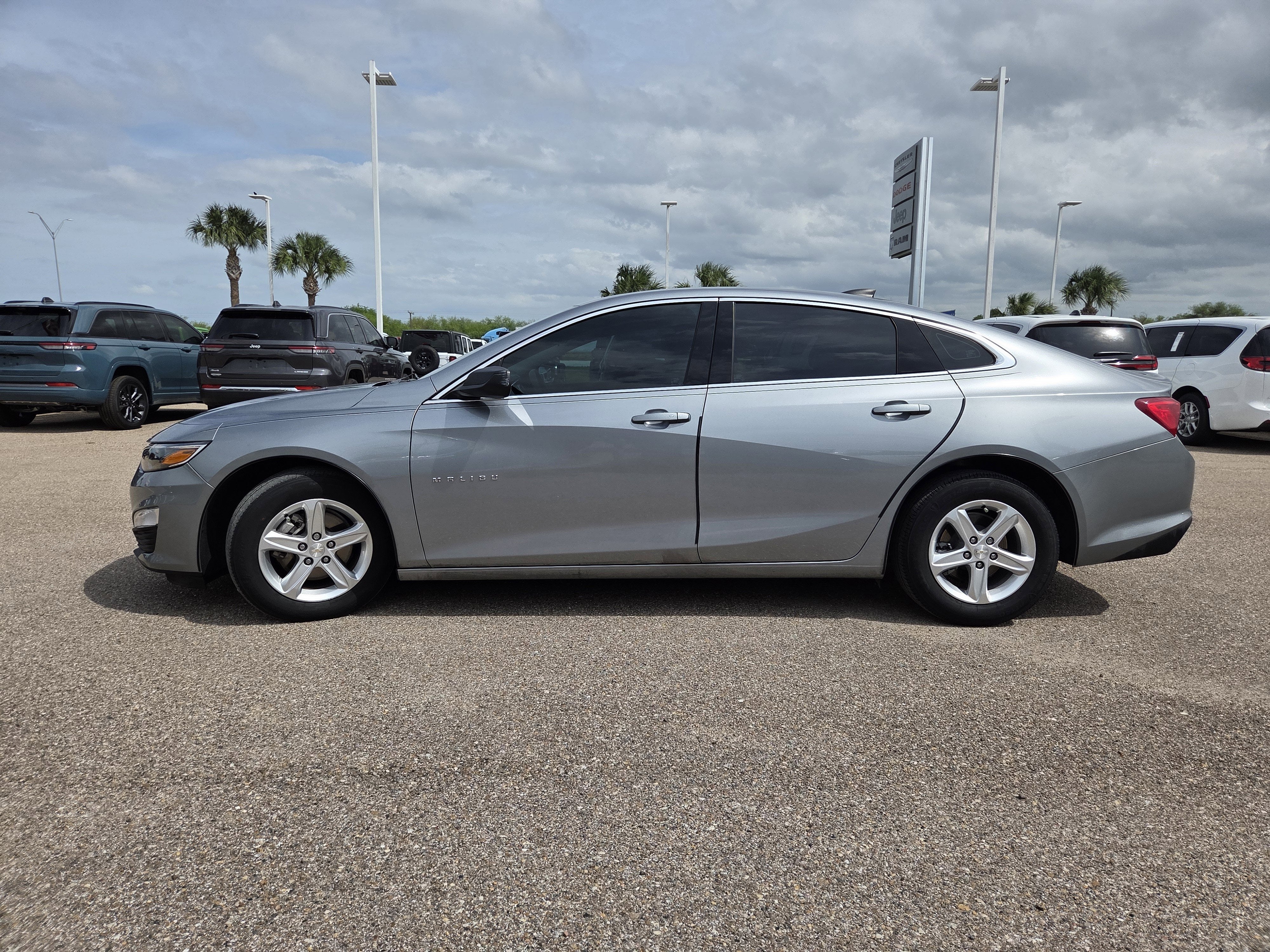 2023 Chevrolet Malibu LS 1LS