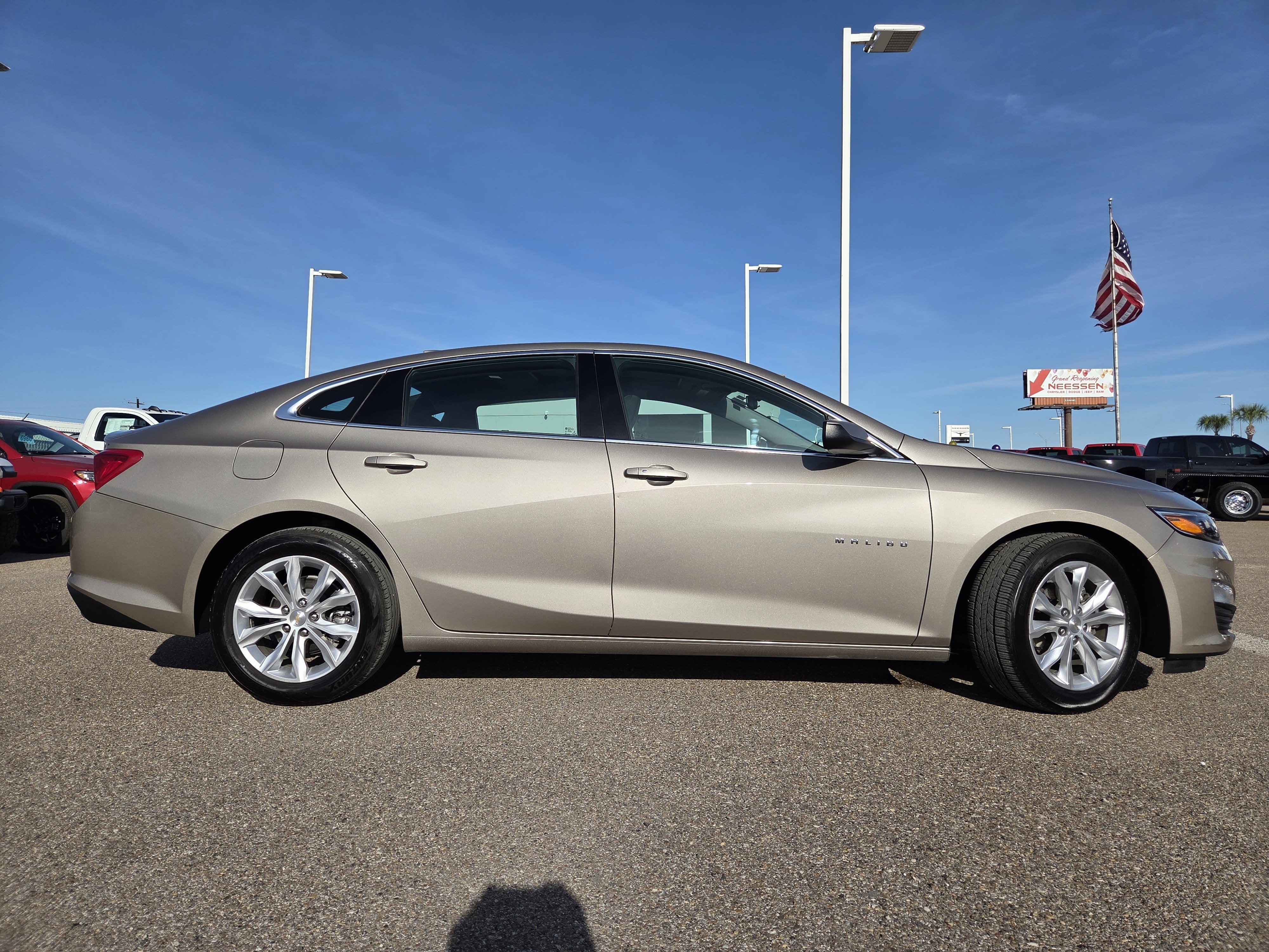 2024 Chevrolet Malibu LT