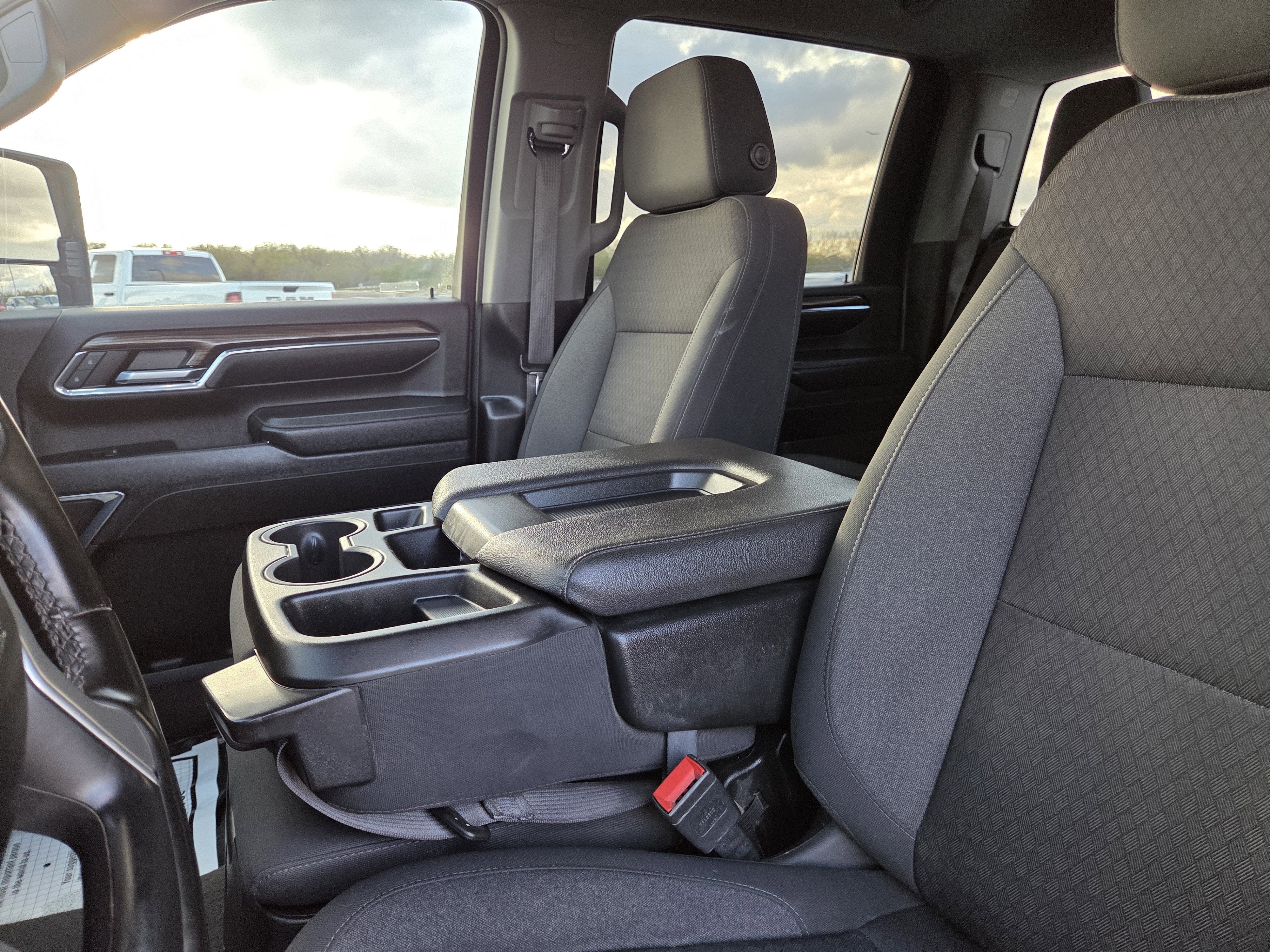 2024 Chevrolet Silverado 2500HD LT