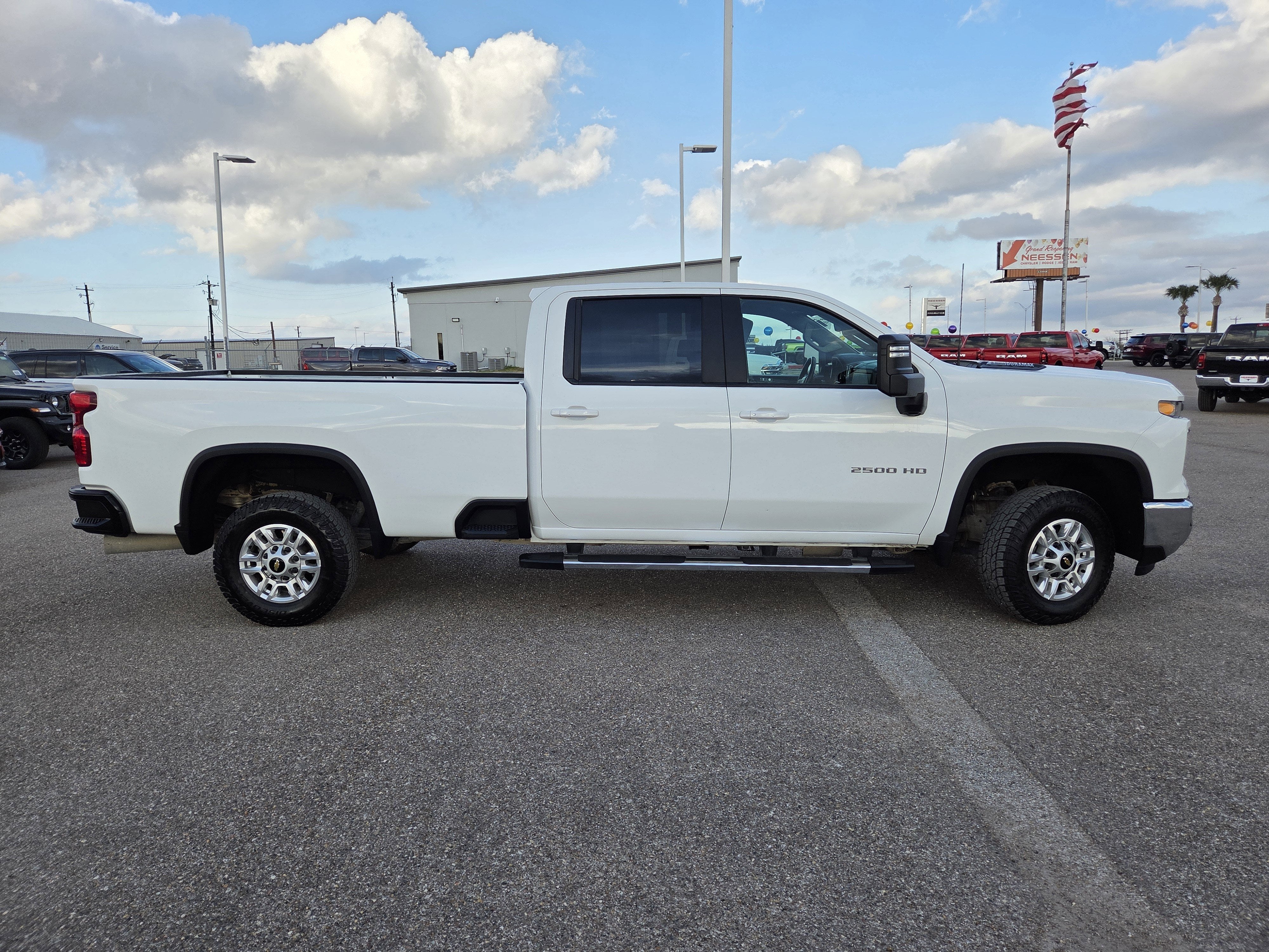 2024 Chevrolet Silverado 2500HD LT