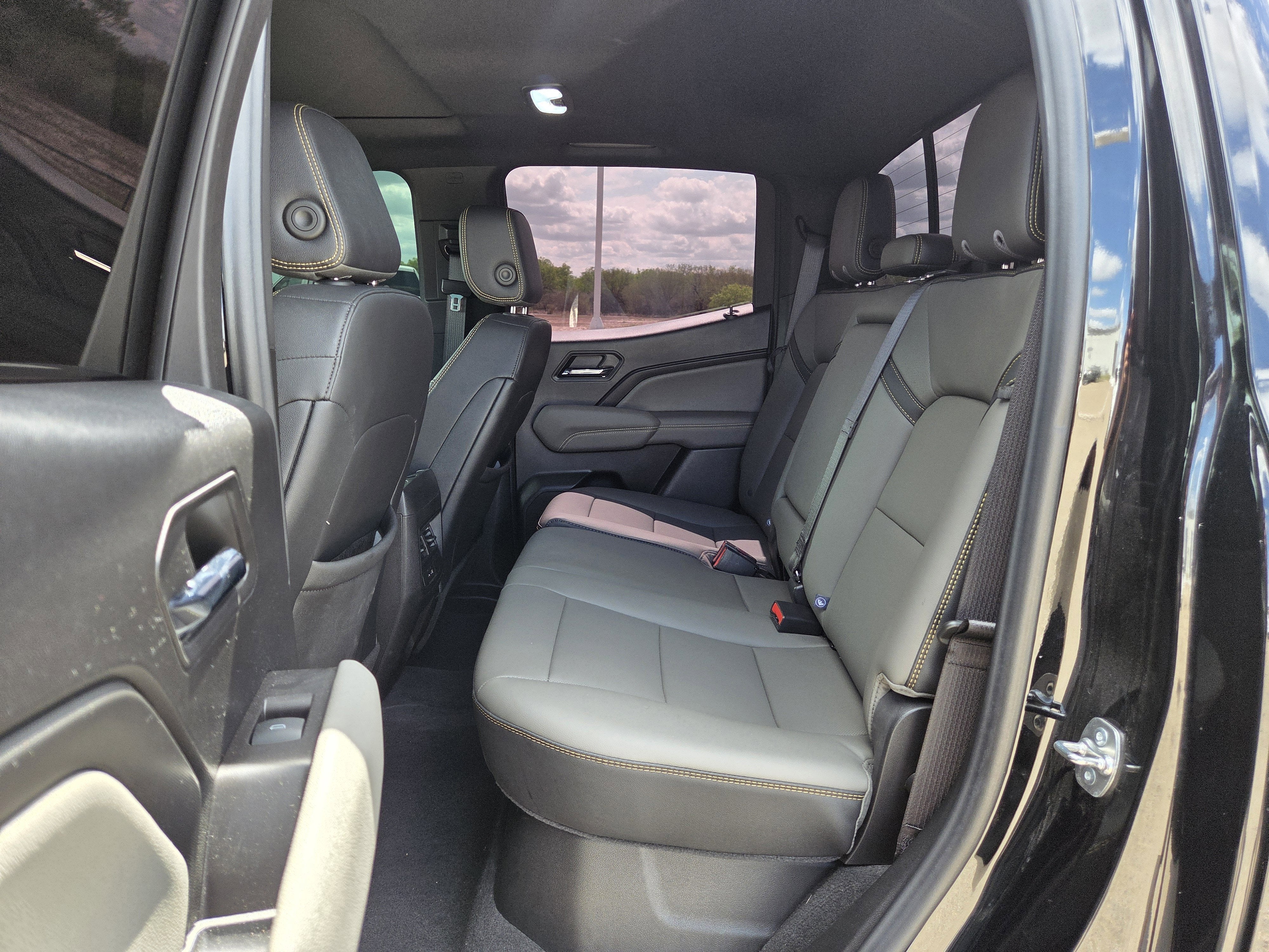 2024 Chevrolet Colorado 4WD ZR2