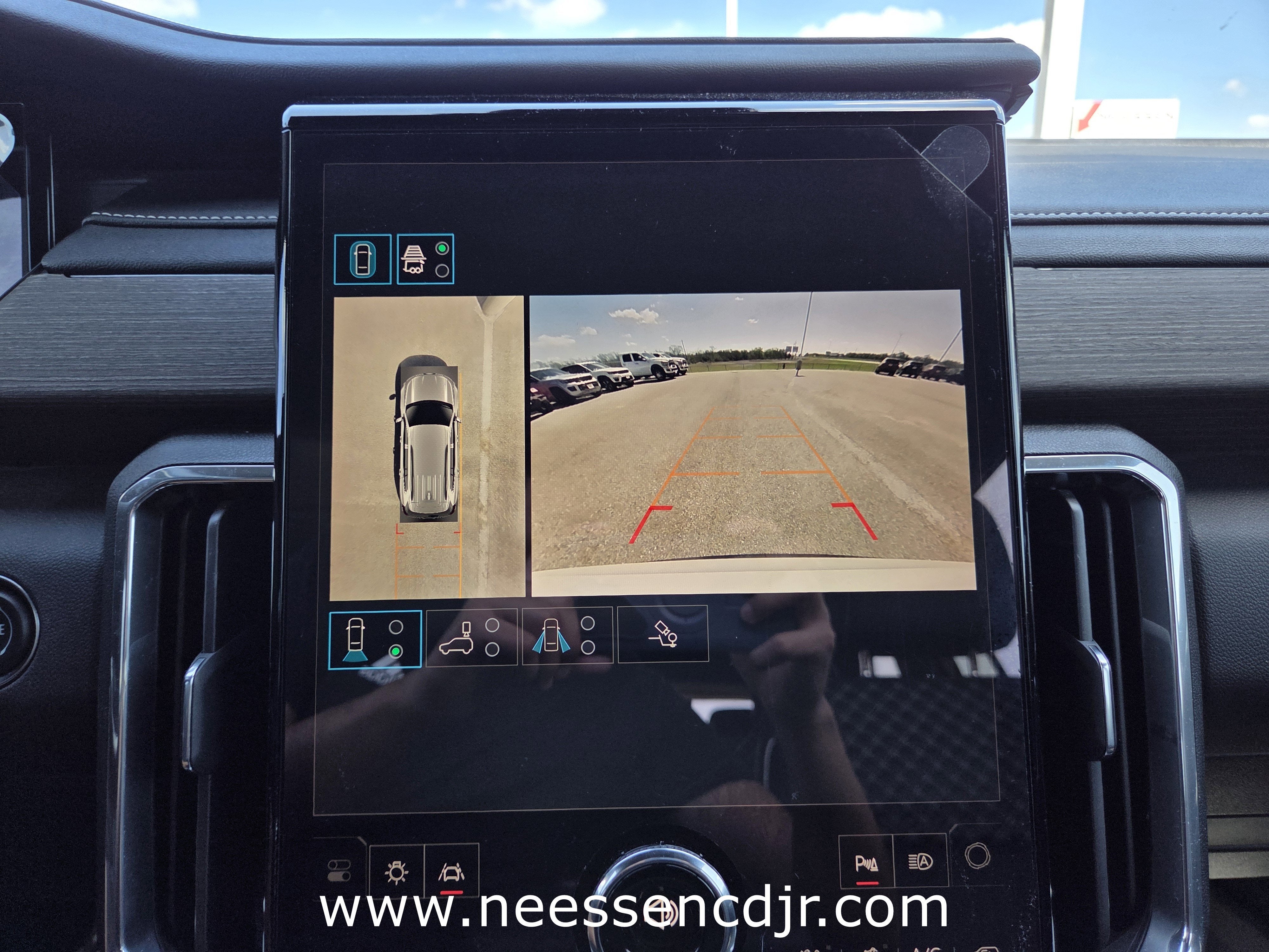 2024 GMC Acadia FWD Denali