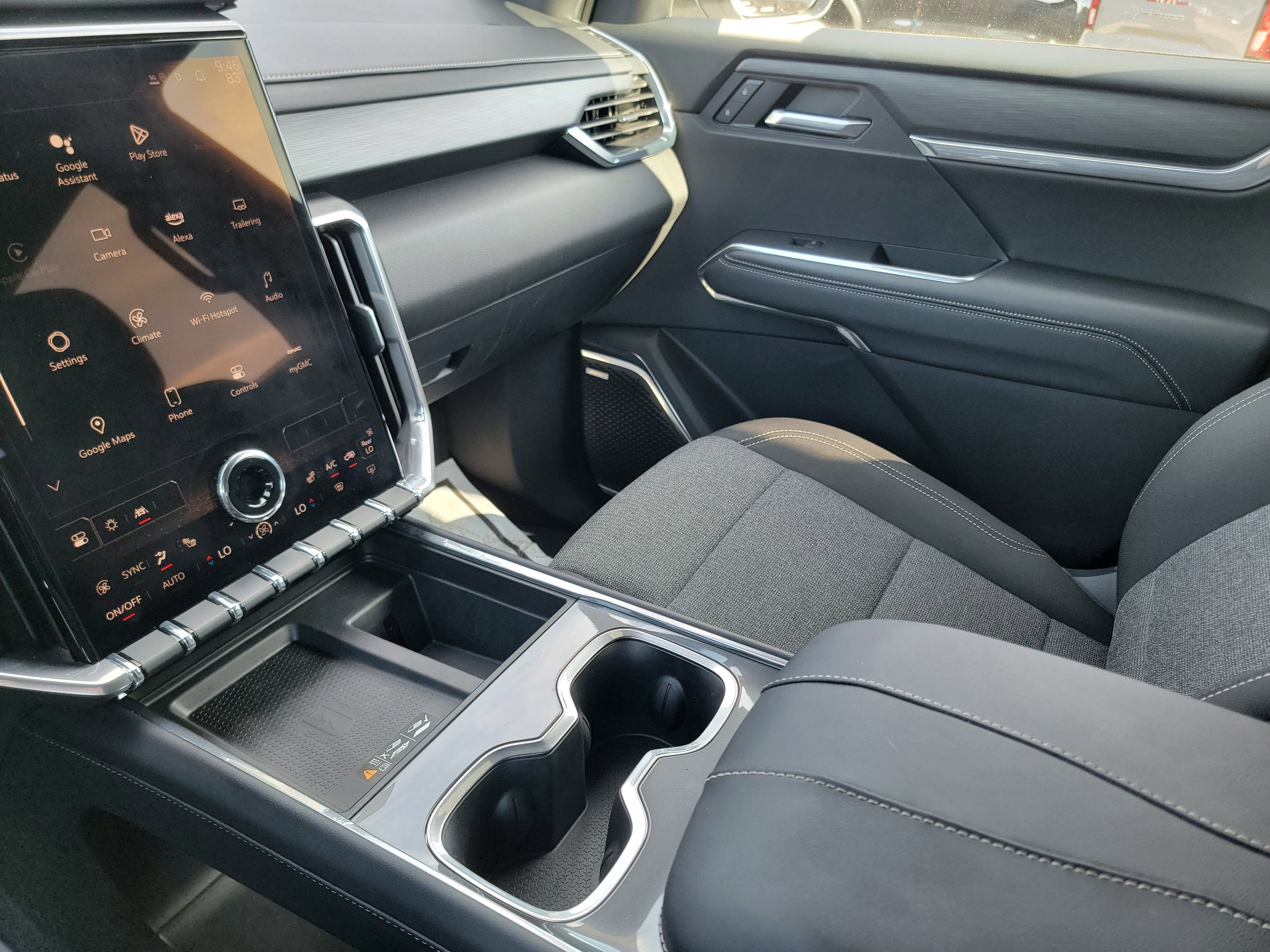 2025 GMC Acadia AWD Elevation