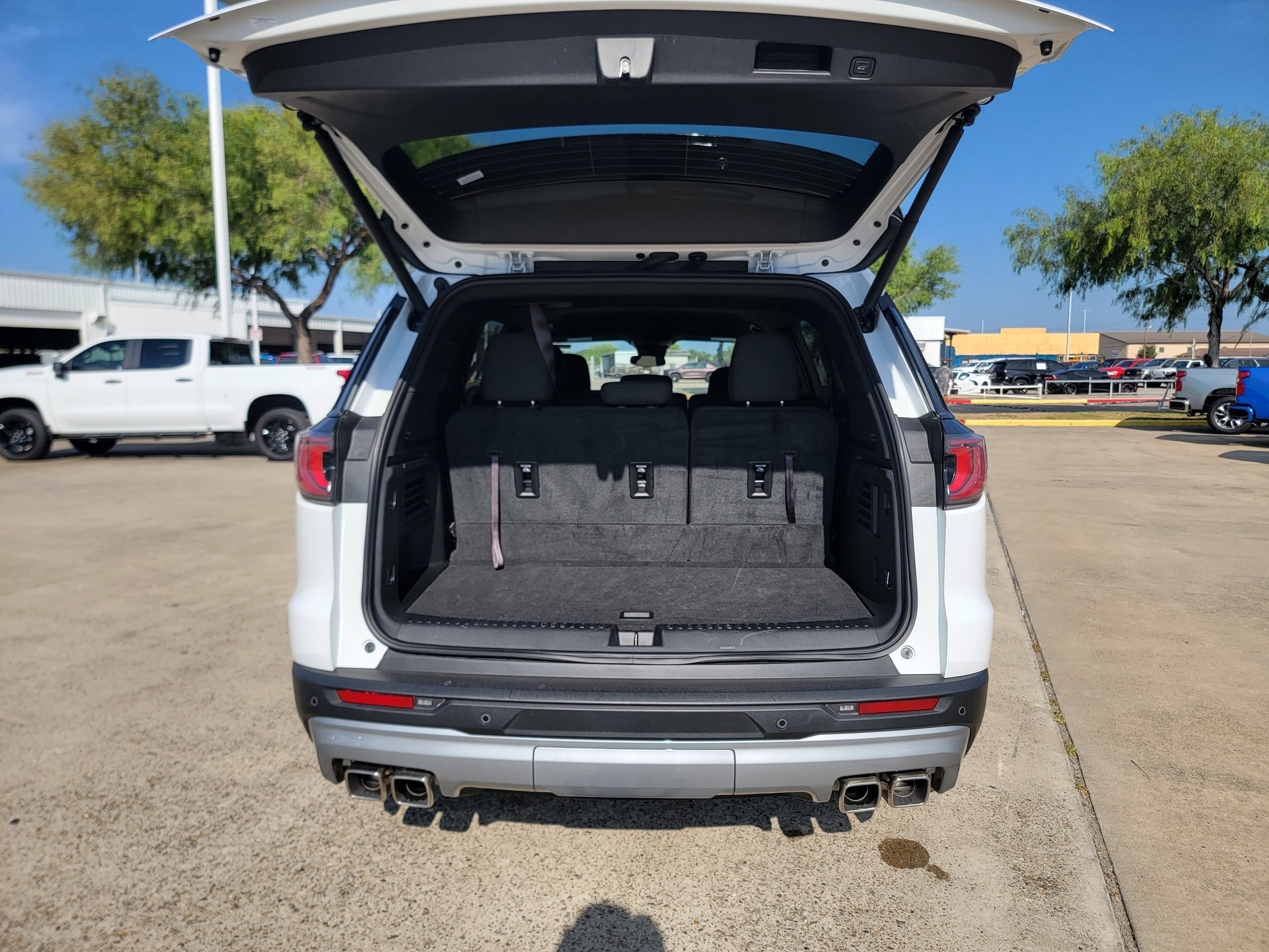 2025 GMC Acadia AWD Elevation