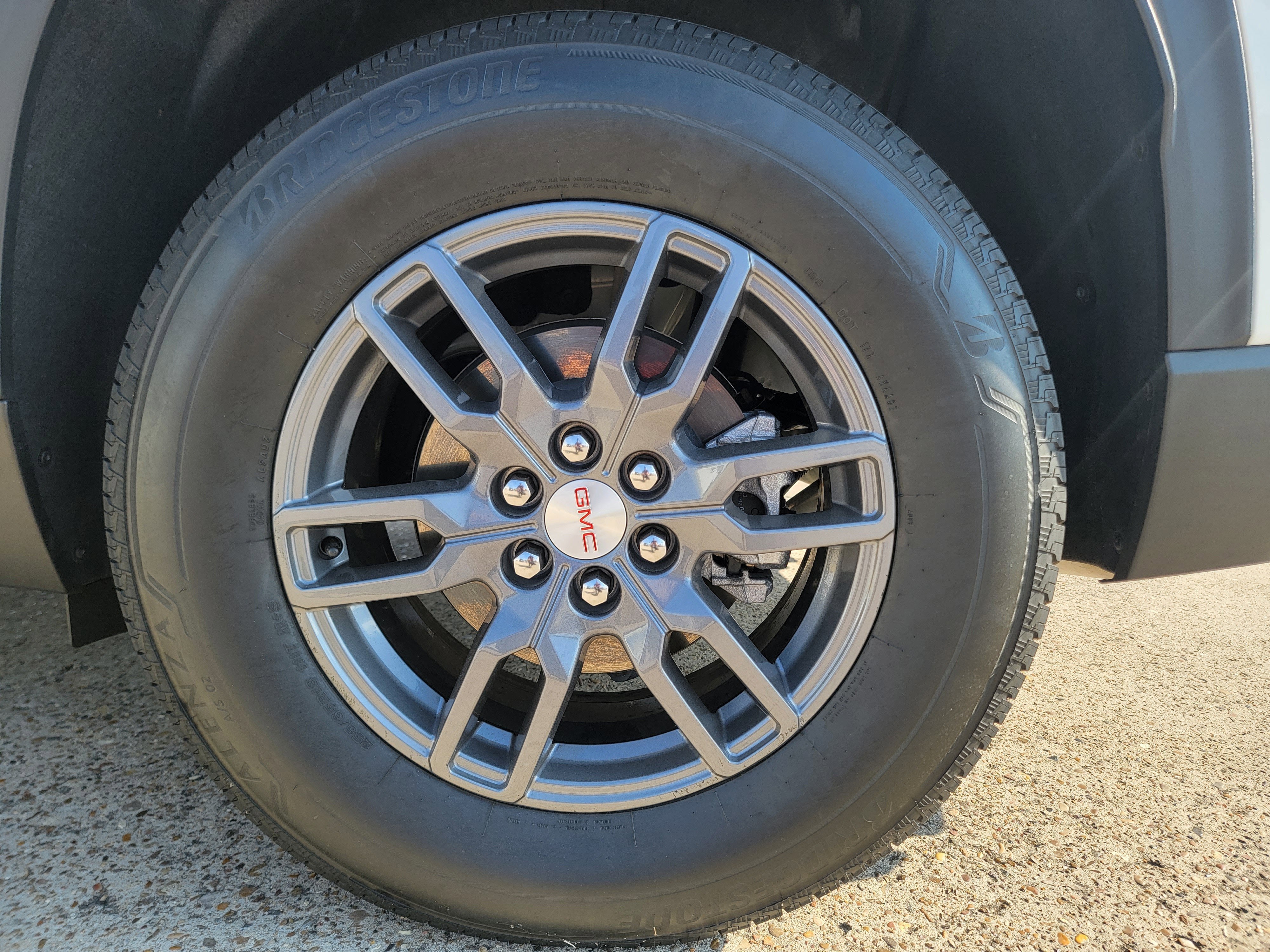 2025 GMC Acadia AWD Elevation