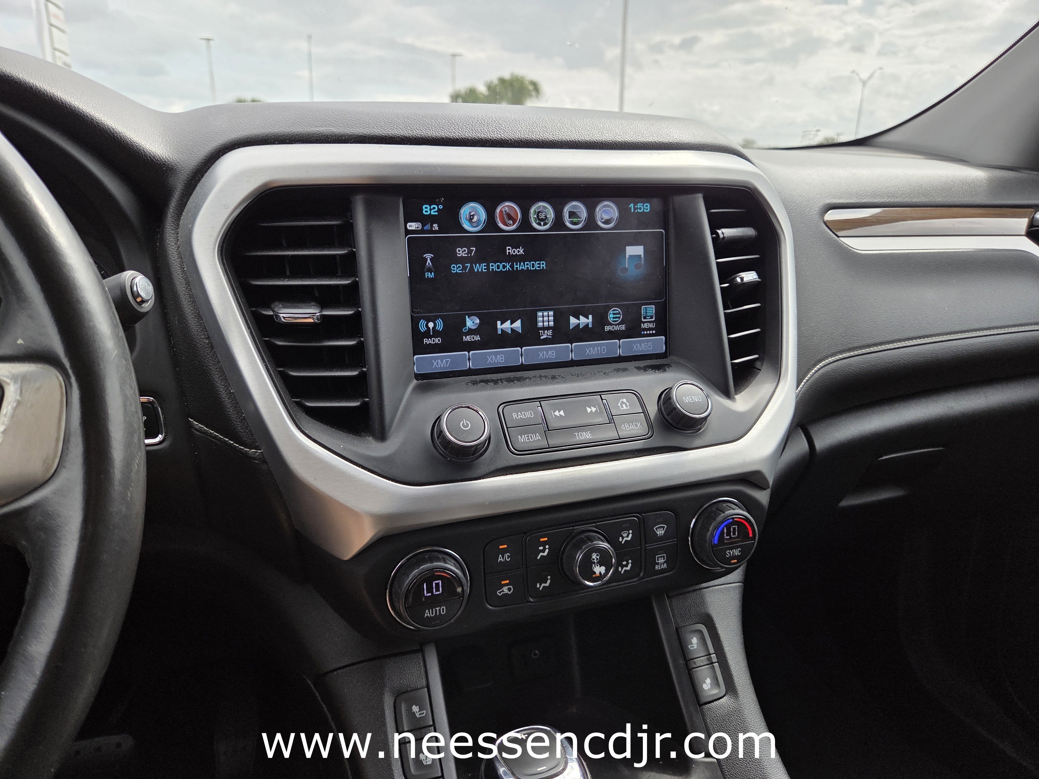2019 GMC Acadia SLE