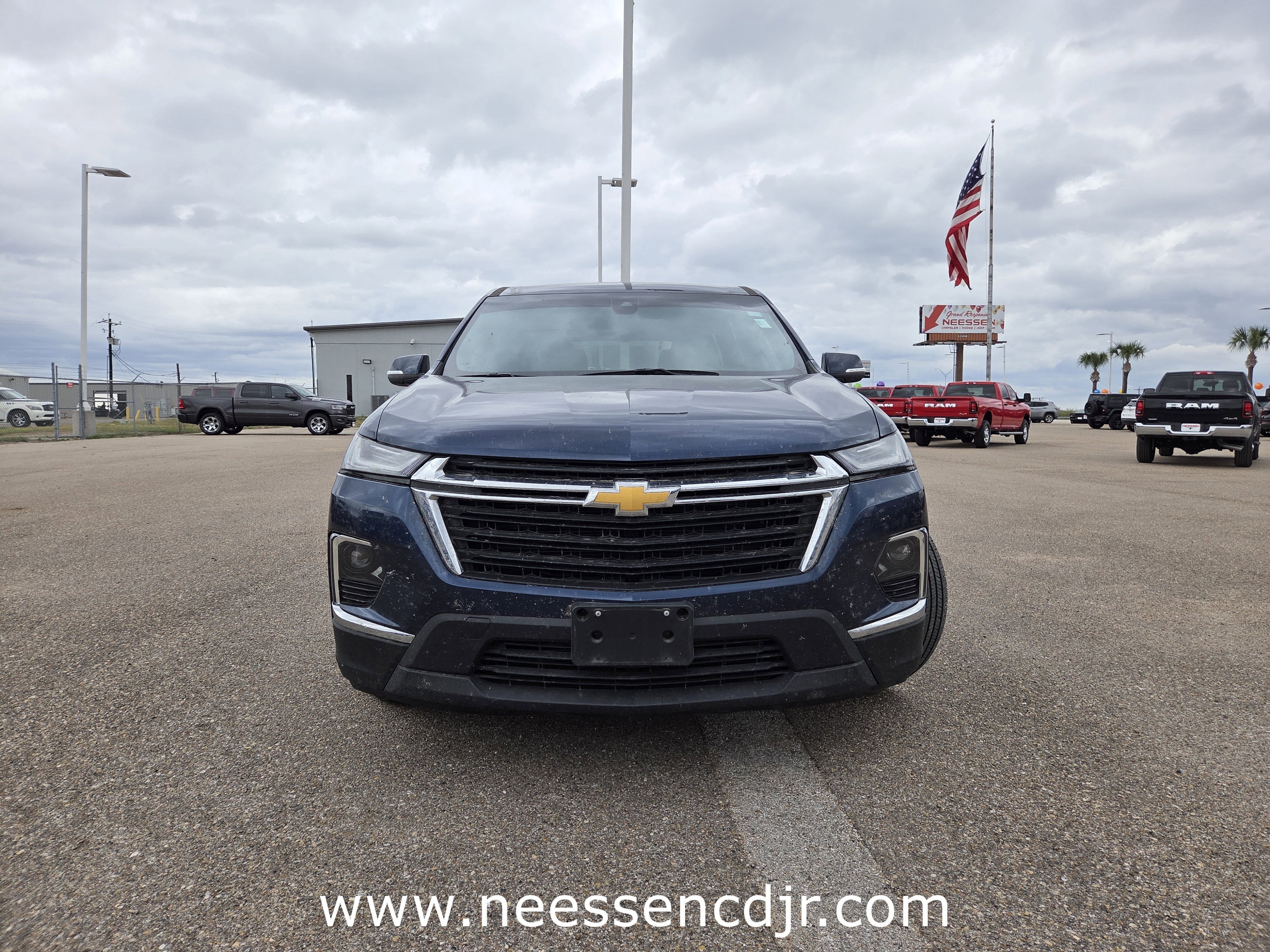 2023 Chevrolet Traverse LS