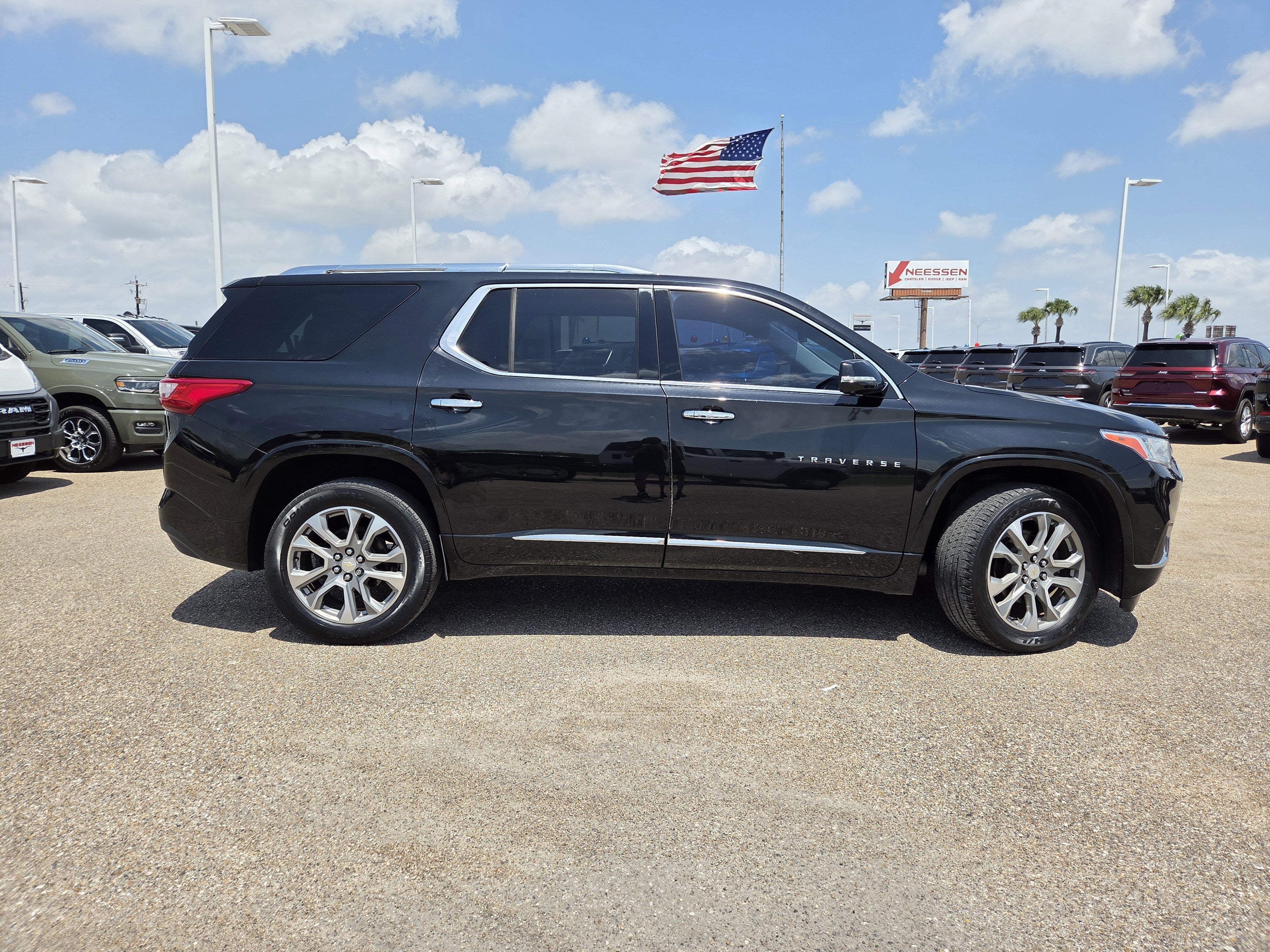 2020 Chevrolet Traverse Premier