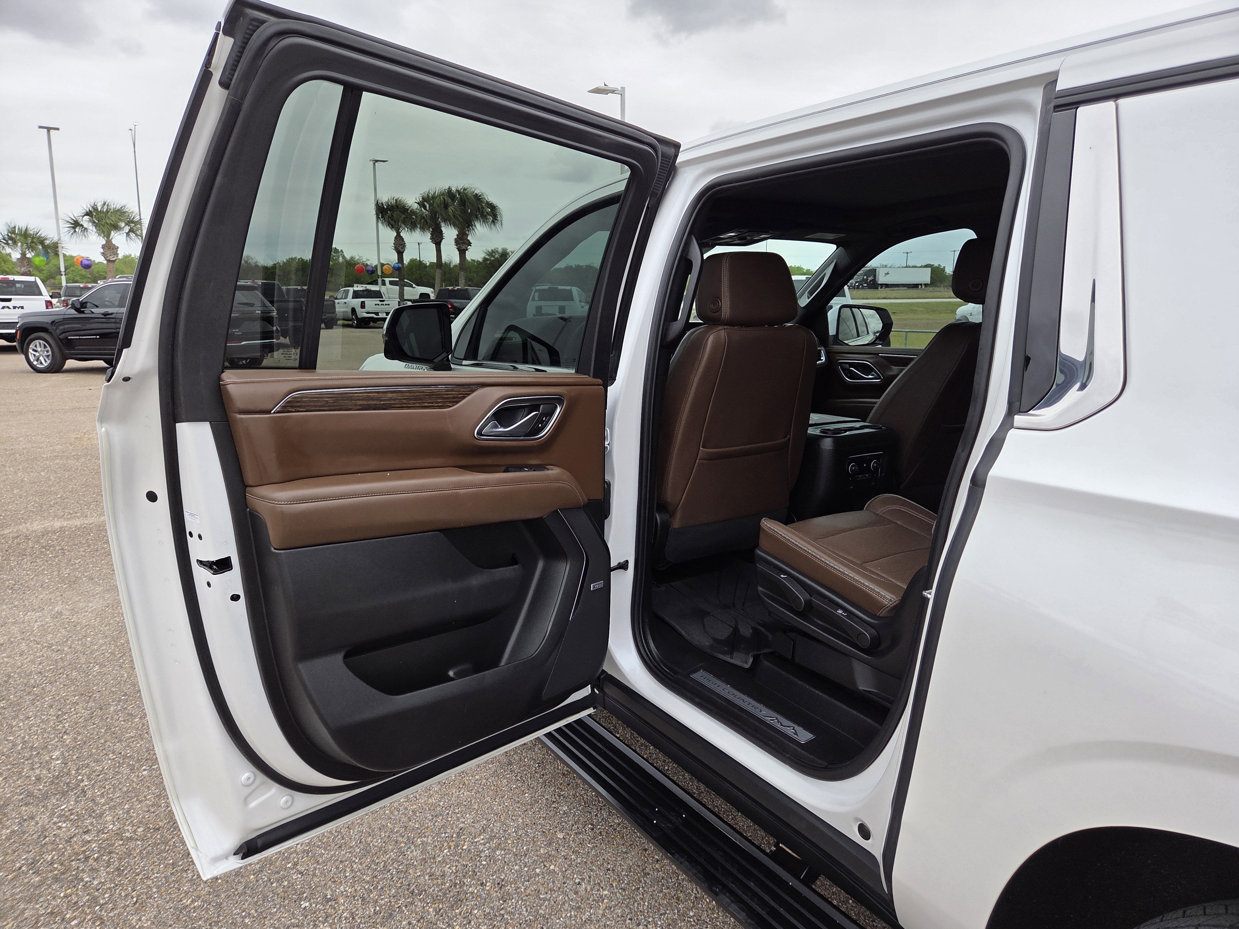 2024 Chevrolet Suburban High Country