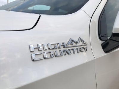 2021 Chevrolet Suburban High Country