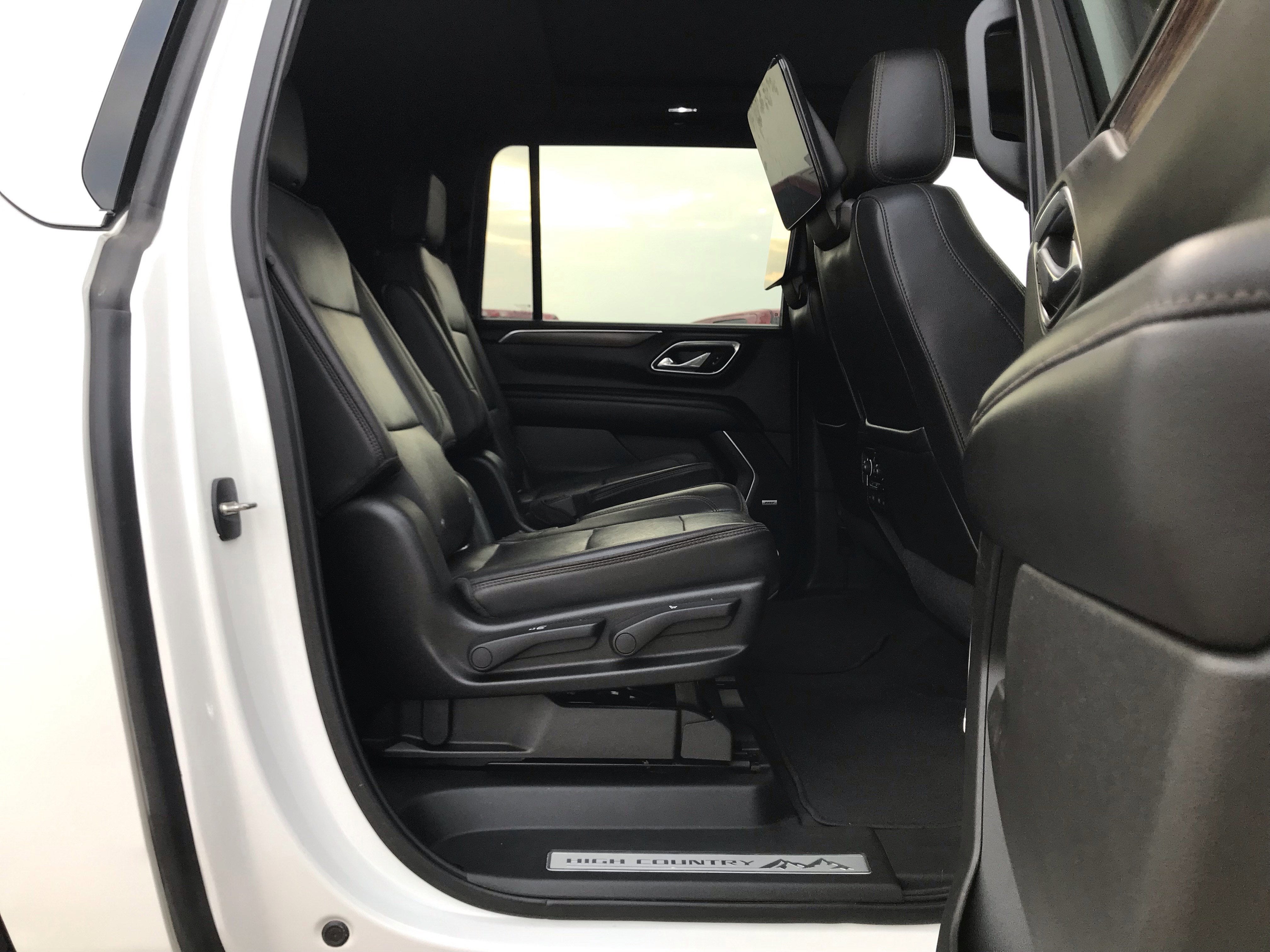 2021 Chevrolet Suburban High Country